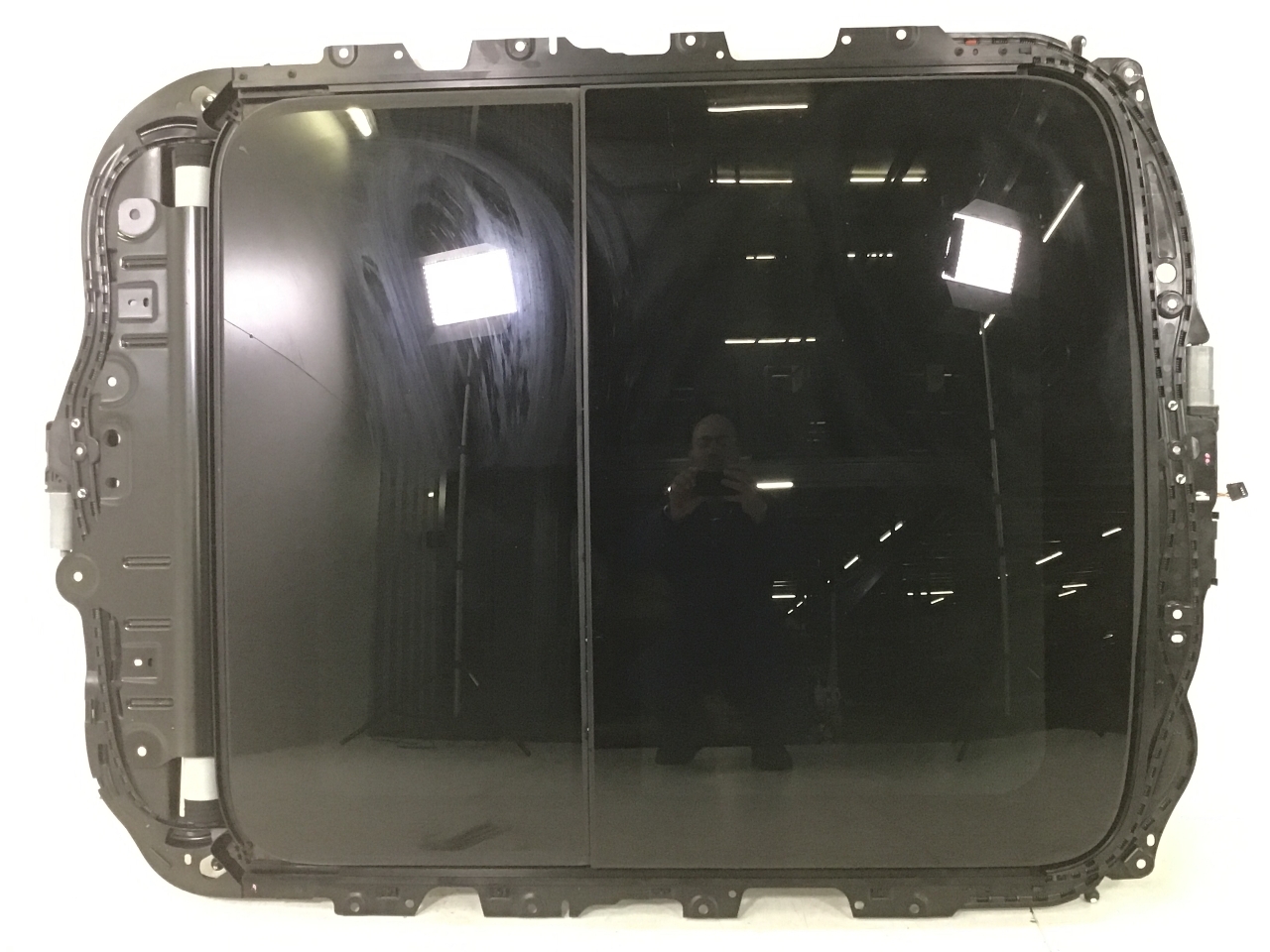 Panoramadach AUDI e-tron (GEN) Electric quattro  300 kW  408 PS (09.2018-> ) Panoramadach AUDI e-tron (GEN) Electric quattro  300 kW  408 PS (09.2018-> )