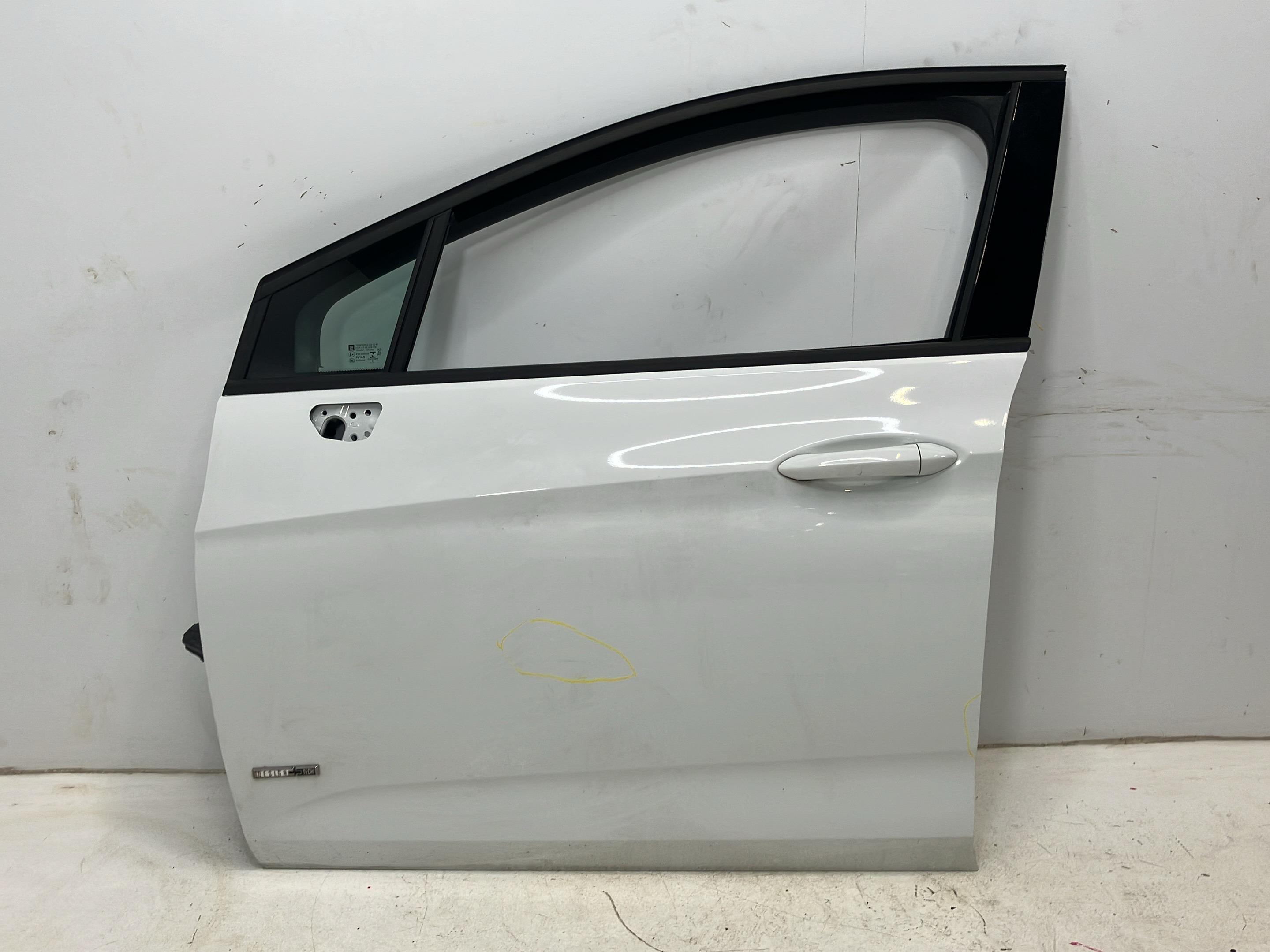 Tür links vorne OPEL Astra K Sports Tourer (B16) 1.2 Turbo  96 kW  131 PS (08.2019-> )