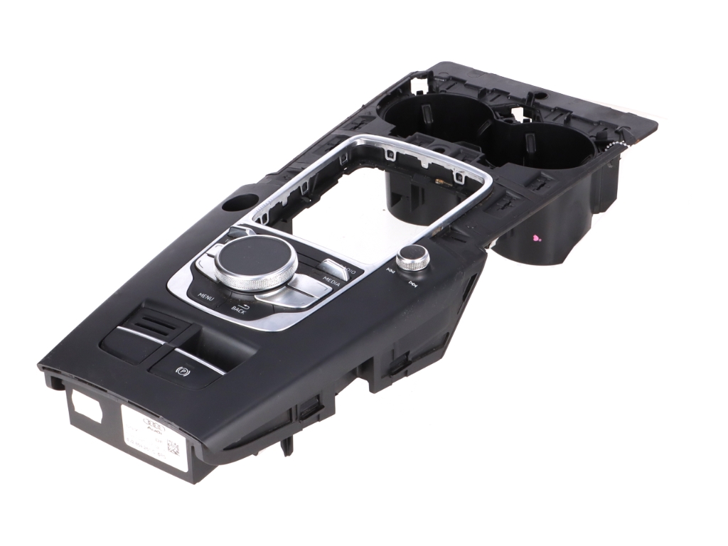 Panel sterowania MMI AUDI A3 Sportback (8V) RS3 quattro  270 kW  367 PS (03.2015-> )