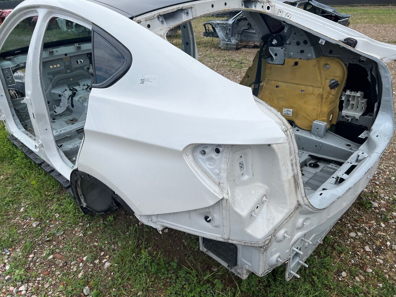 Side panel left rear BMW X6 (F16, F86) M 50d  280 kW  381 PS (08.2014-05.2019)