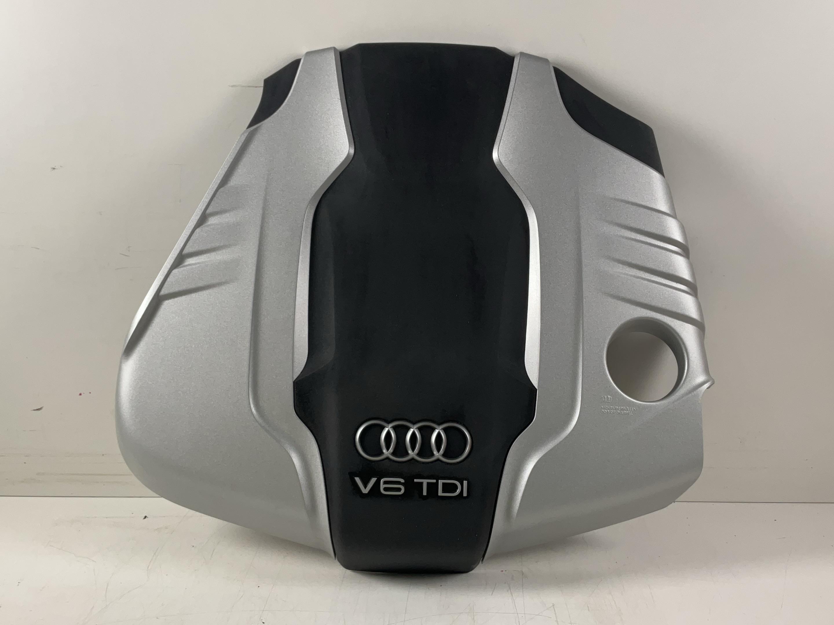 Pokrywa silnika AUDI A8 (4H) 3.0 TDI quattro  190 kW  258 PS (10.2013-01.2018)
