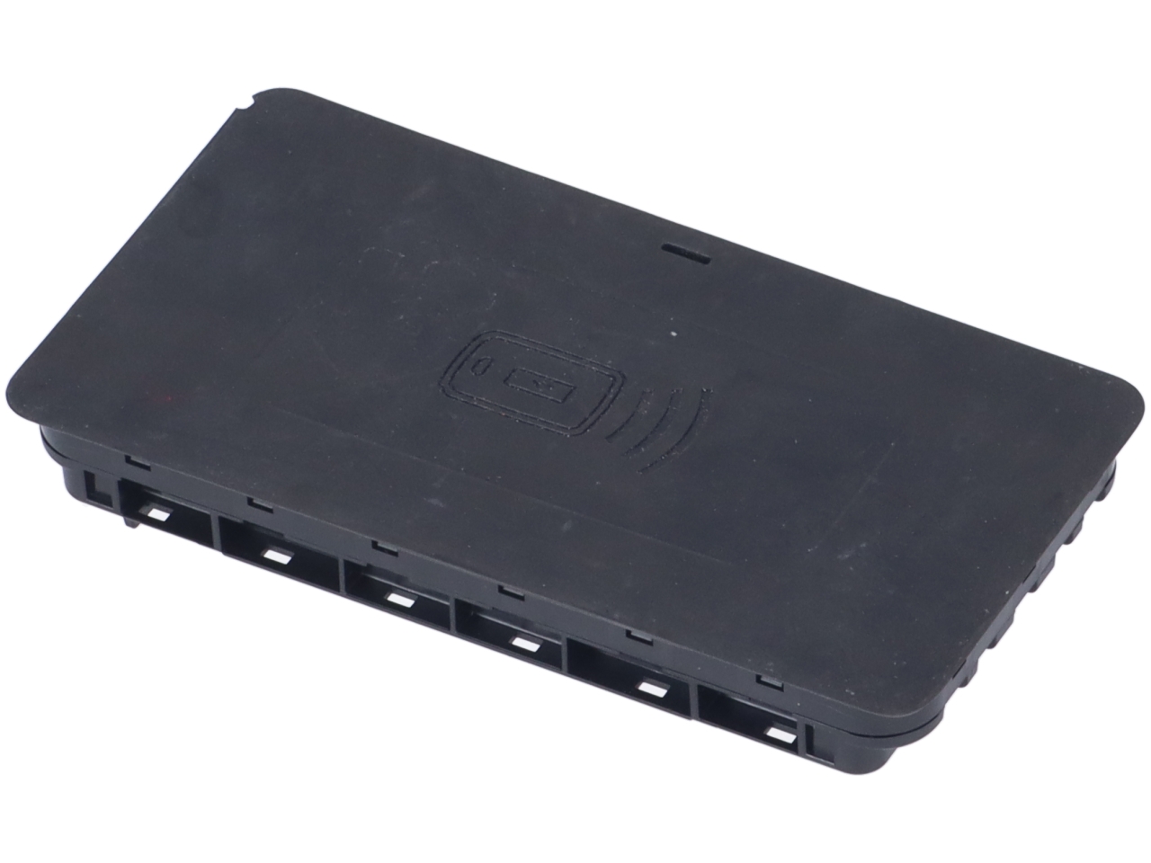 Station de recharge sans fil BMW 8er Cabriolet (G14, F91) 840d Mild-Hybrid xDrive  250 kW  340 PS (11.2020-> ) Station de recharge sans fil BMW 8er Cabriolet (G14, F91) 840d Mild-Hybrid xDrive  250 kW  340 PS (11.2020-> )