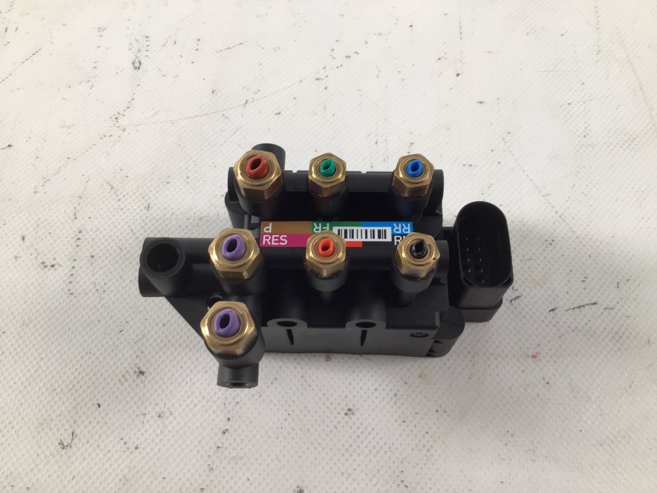 Inna część AUDI e-tron Sportback (GEA) S quattro  226 kW  307 PS (09.2020-> )