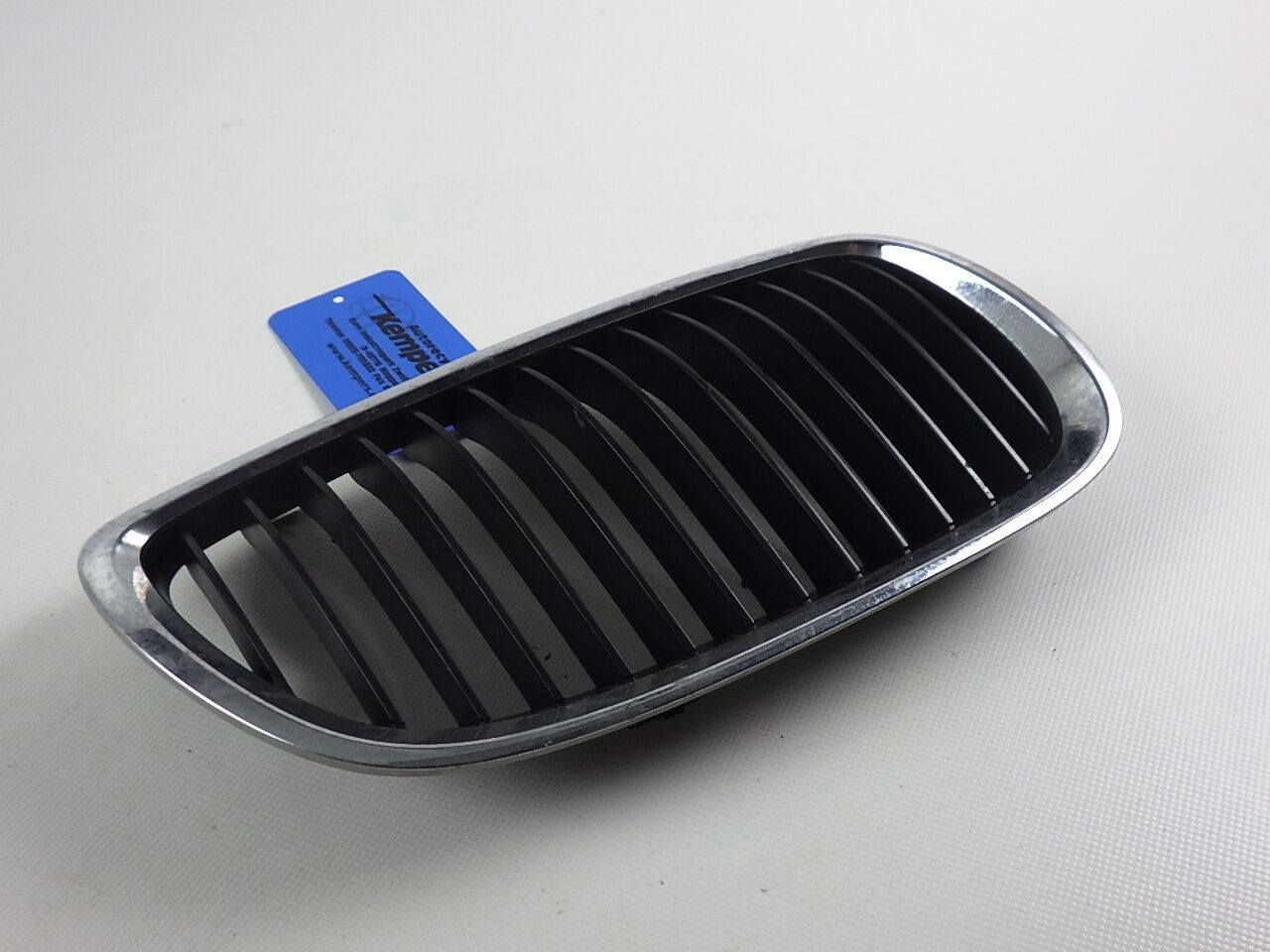 Radiator grille right BMW 3er Coupe (E92) M3  309 kW  420 PS (06.2007-06.2013)