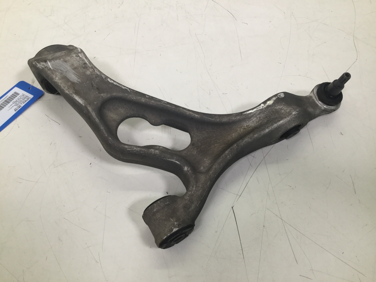 Bras de suspension avant droit PORSCHE Cayenne 2 (92A) 3.0 Diesel  176 kW  239 PS (06.2010-12.2010)