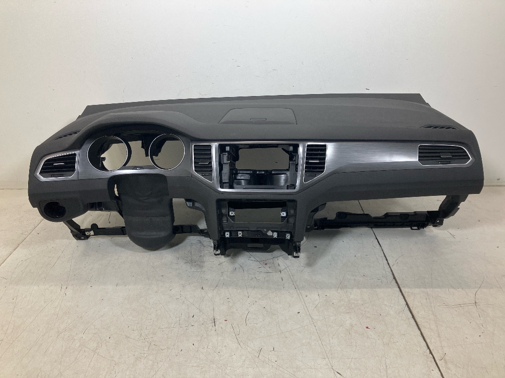 Tableau de bord VW Golf VII Sportsvan (AM, AN) 1.0 TSI  85 kW  115 PS (05.2015-> )