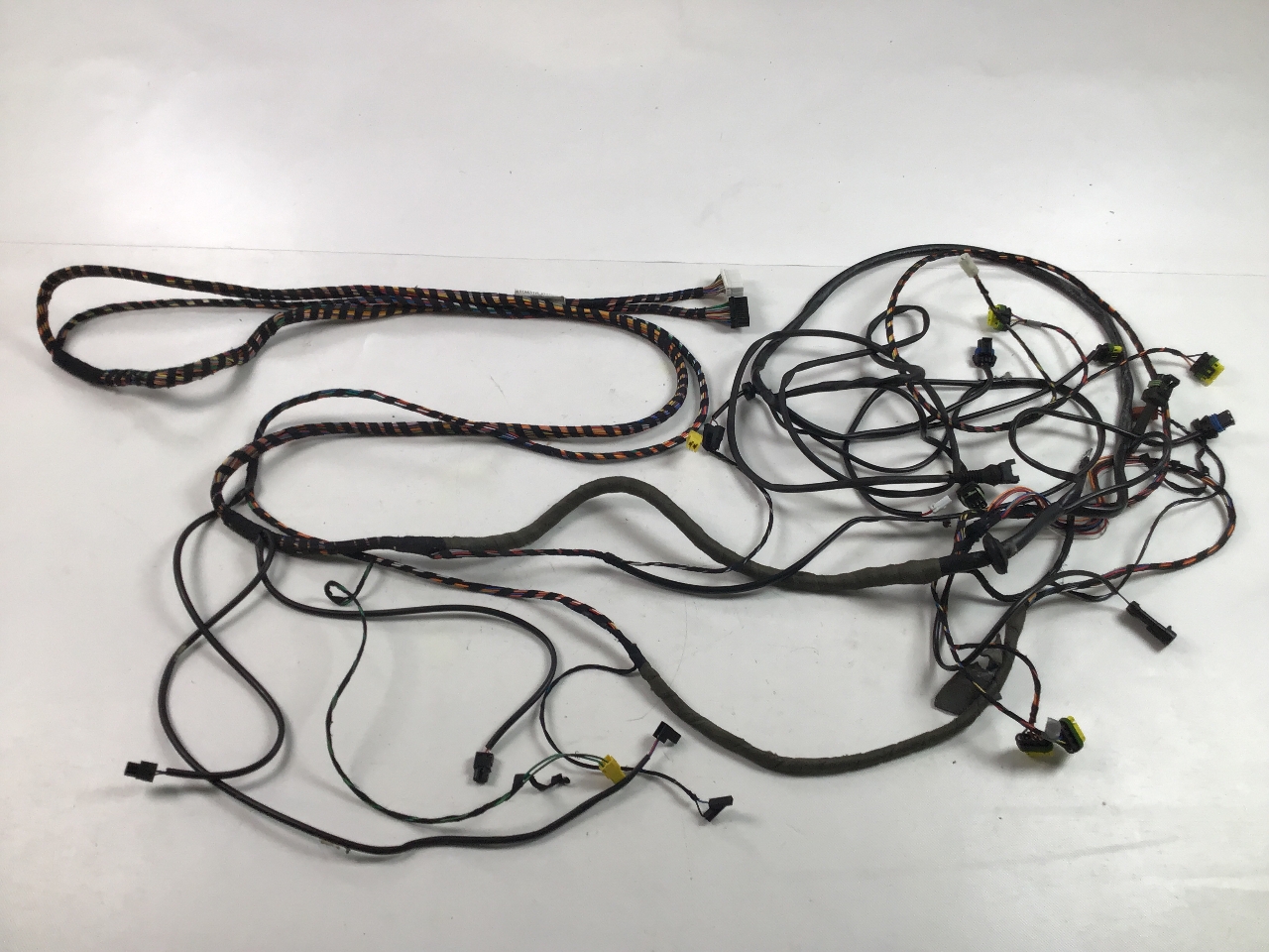 Cable harness FERRARI Maranello 5.5  357 kW  486 PS (04.1996-12.2001) Cable harness FERRARI Maranello 5.5  357 kW  486 PS (04.1996-12.2001)