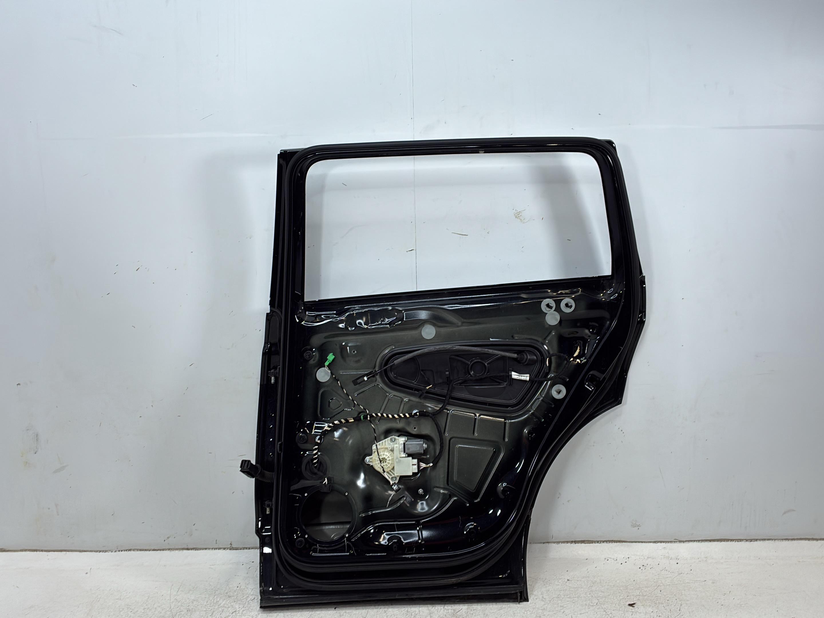 Door right rear VW Tiguan Allspace (BW2) 2.0 TDI 4motion  147 kW  200 PS (06.2020-> )