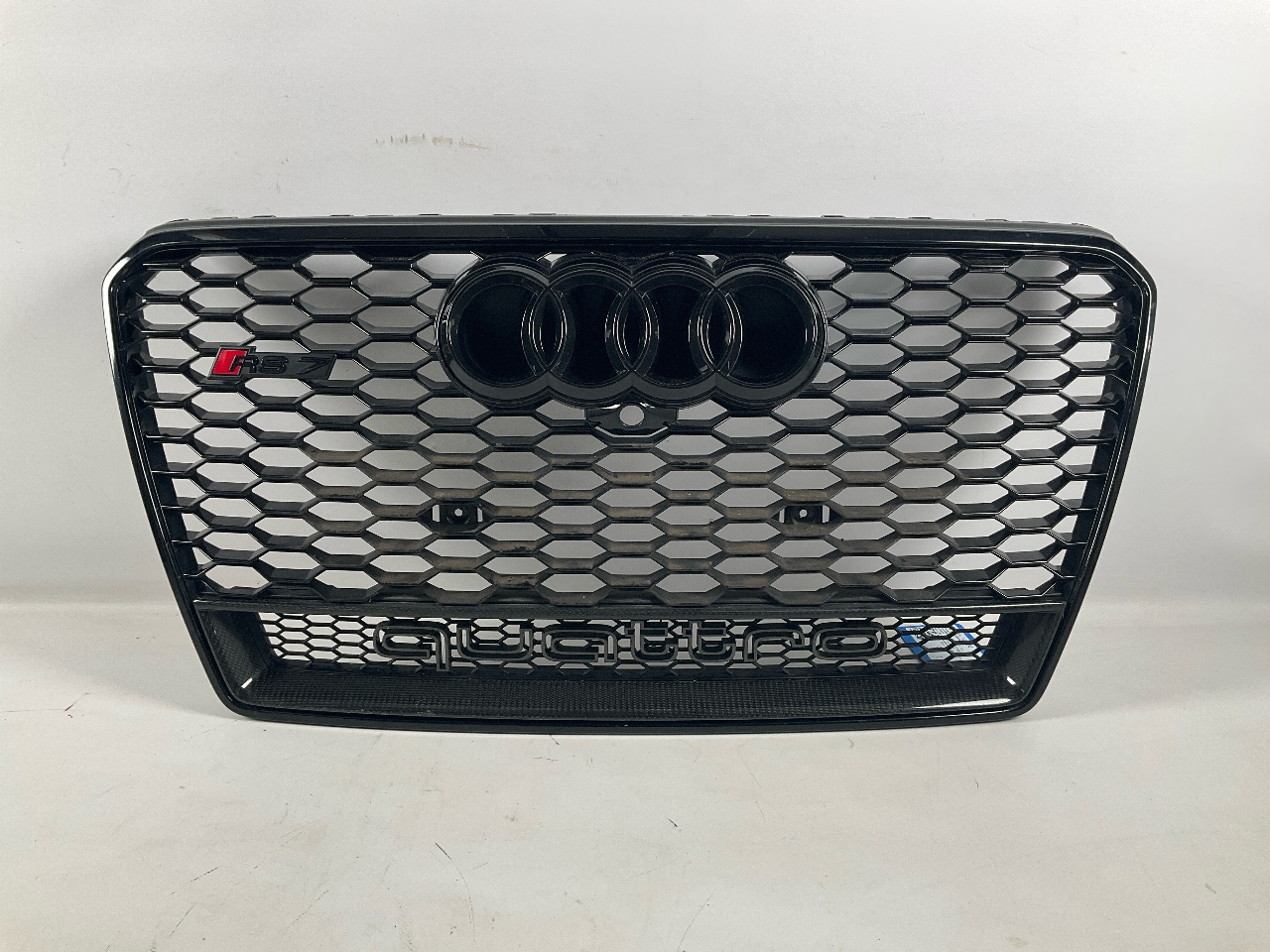 Grille de calandre AUDI A7 Sportback (4G) RS7 quattro  412 kW  560 PS (10.2013-04.2018) Grille de calandre AUDI A7 Sportback (4G) RS7 quattro  412 kW  560 PS (10.2013-04.2018)