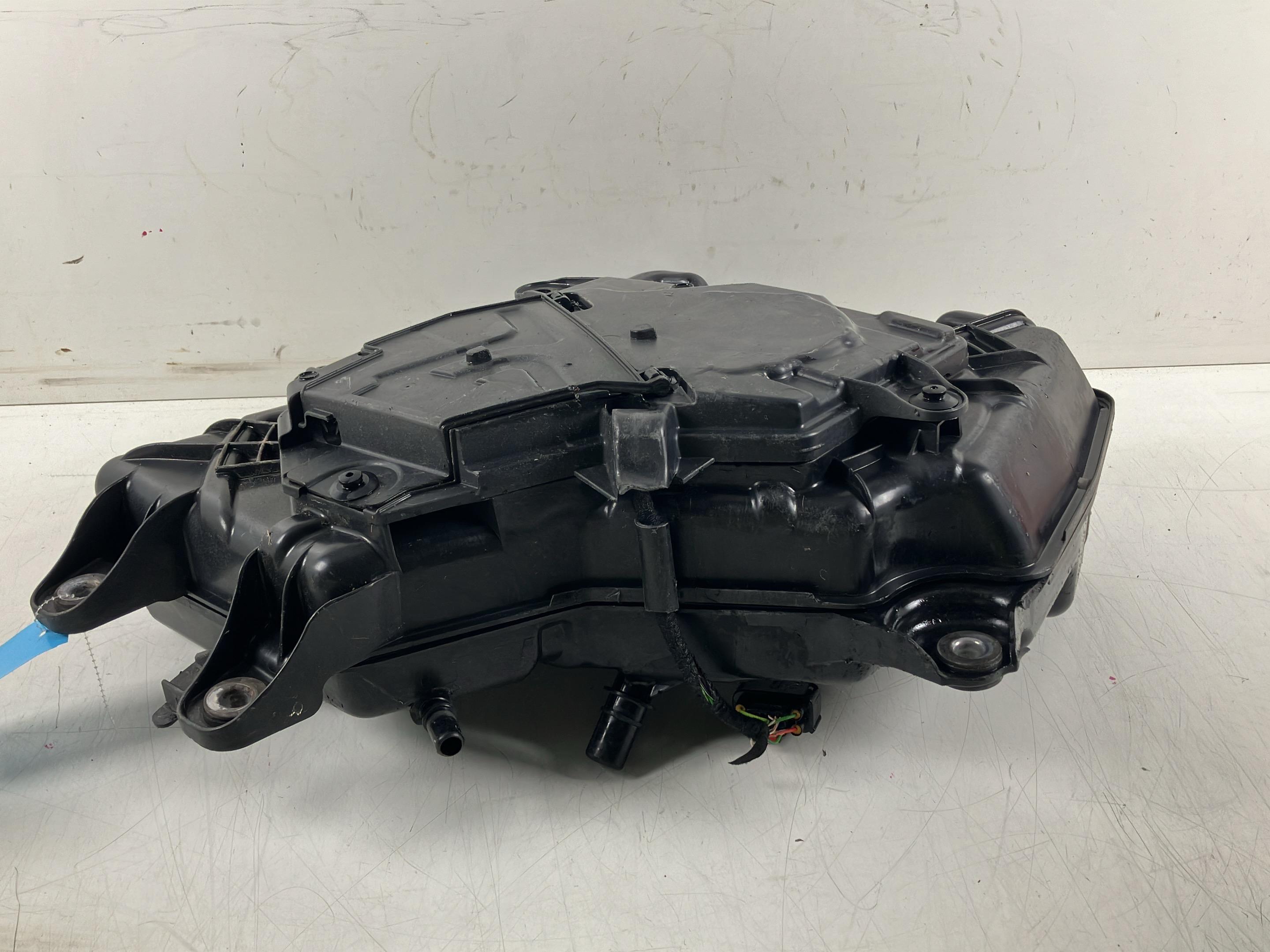 Rezervor AdBlue OPEL Astra K Sports Tourer (B16) 1.5 CRDi  90 kW  122 PS (08.2019-> )