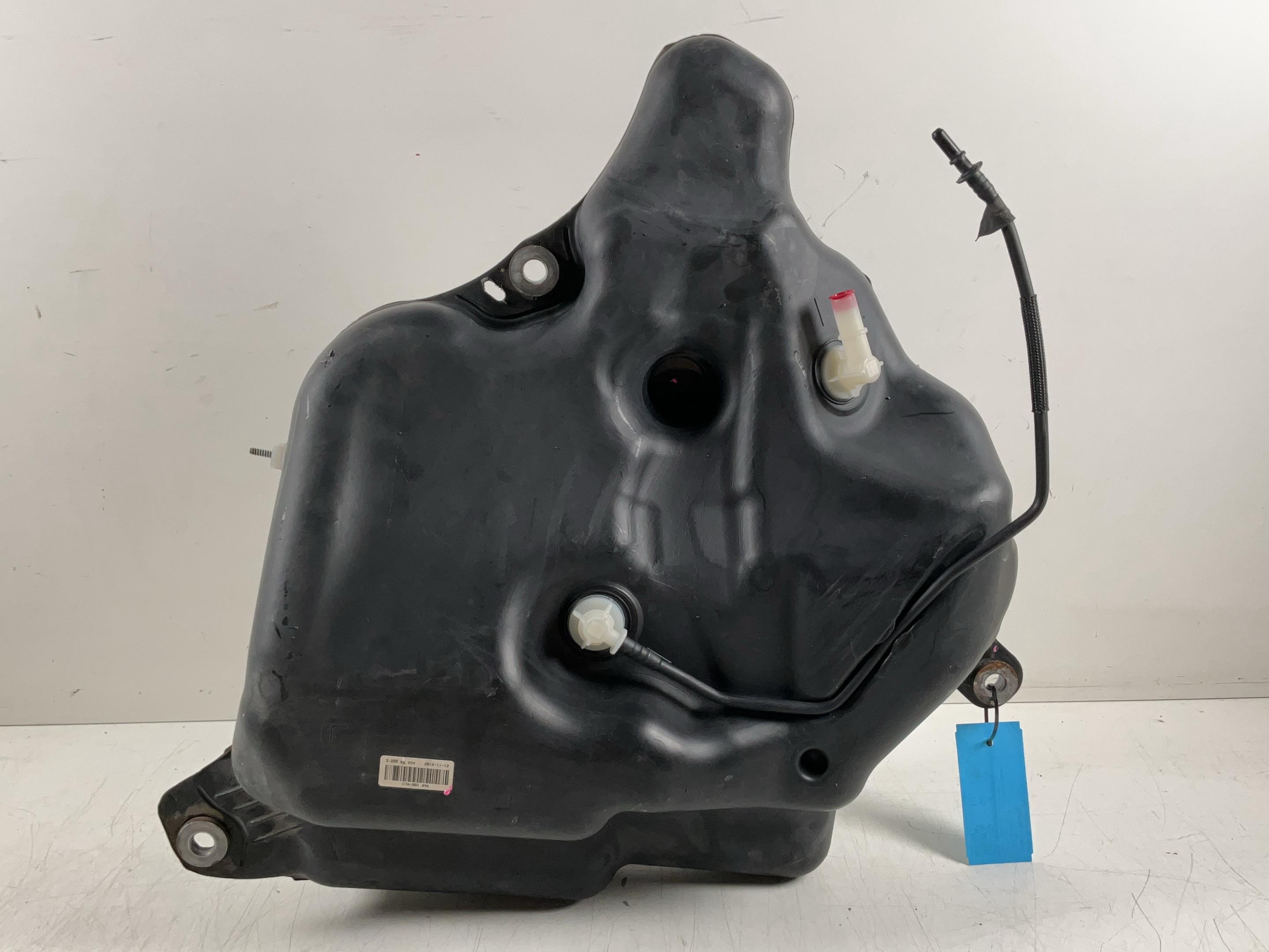 Zbiornik AdBlue AUDI A7 Sportback (4G) 3.0 TDI quattro  180 kW  245 PS (10.2010-06.2016)