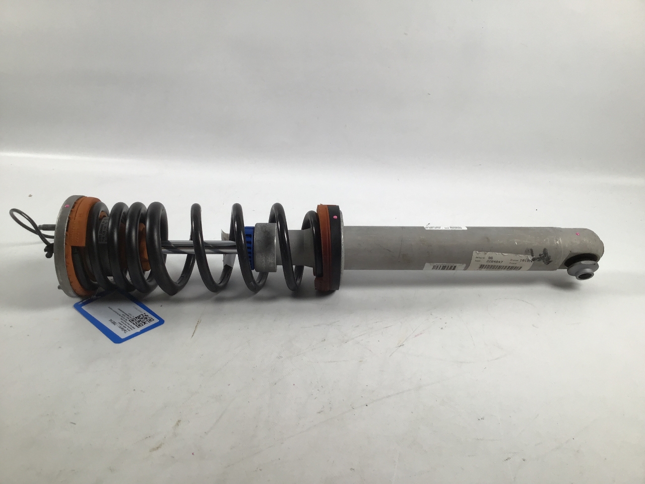 Suspension strut left rear BMW 6er Gran Coupe (F06) M6  412 kW  560 PS (03.2013-10.2018) Suspension strut left rear BMW 6er Gran Coupe (F06) M6  412 kW  560 PS (03.2013-10.2018)