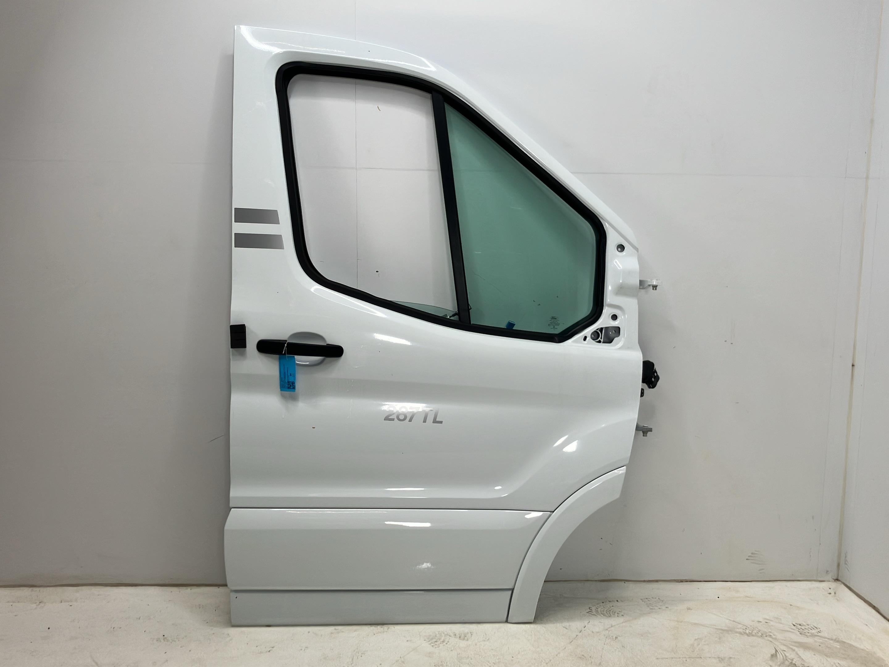 ușă dreapta față FORD Transit V363 Pritsche/Fahrgestell (FED, FFD) 2.0 EcoBlue  121 kW  165 PS (07.2023-> )