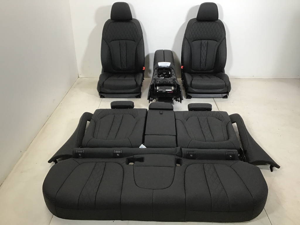 Innenausstattung BMW X5 (G05, F95) xDrive40d Mild-Hybrid  259 kW  352 PS (06.2023-> )