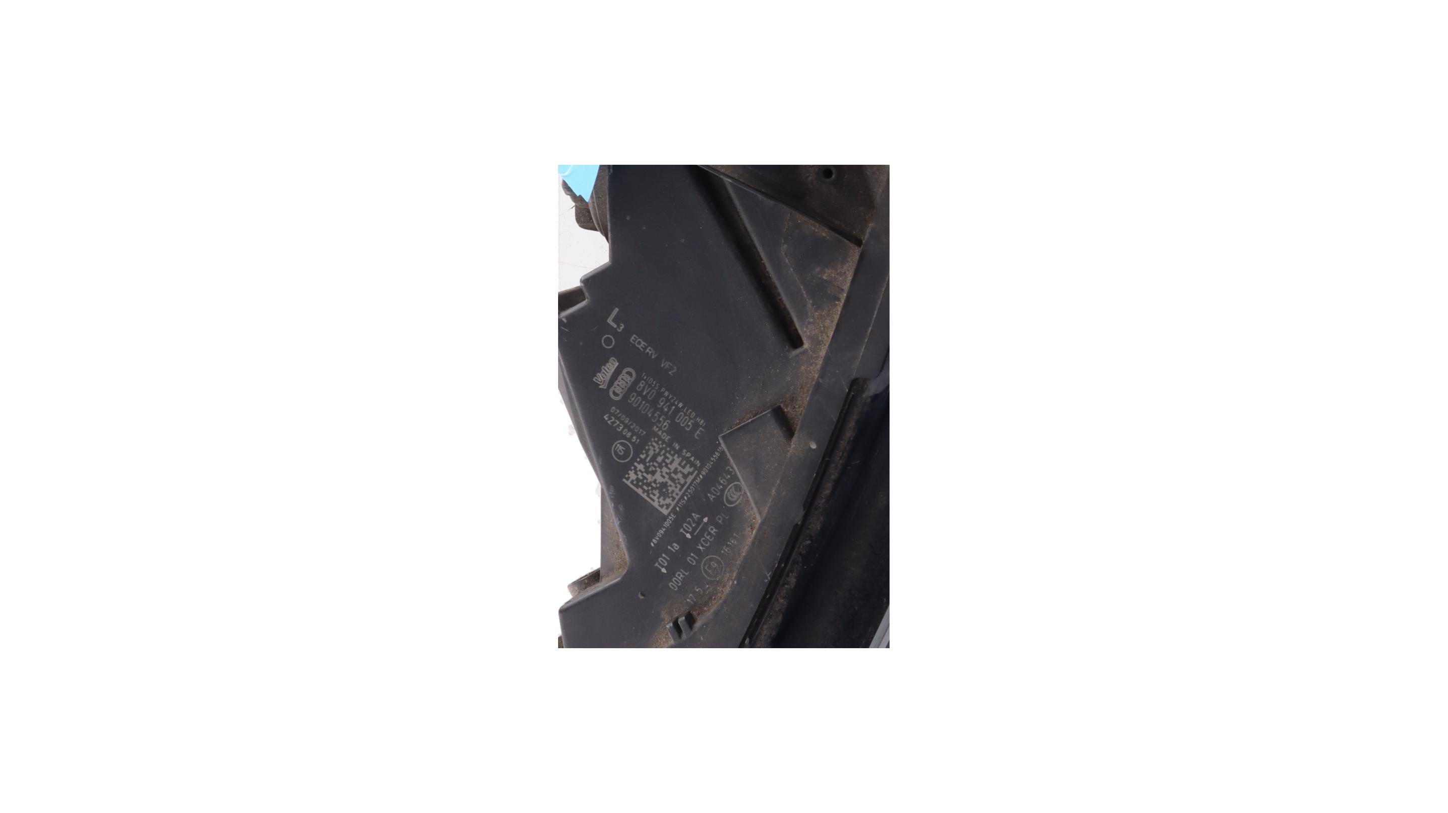 Koplamp links AUDI A3 Sportback (8V) 2.0 TDI  135 kW  184 PS (05.2013-> )