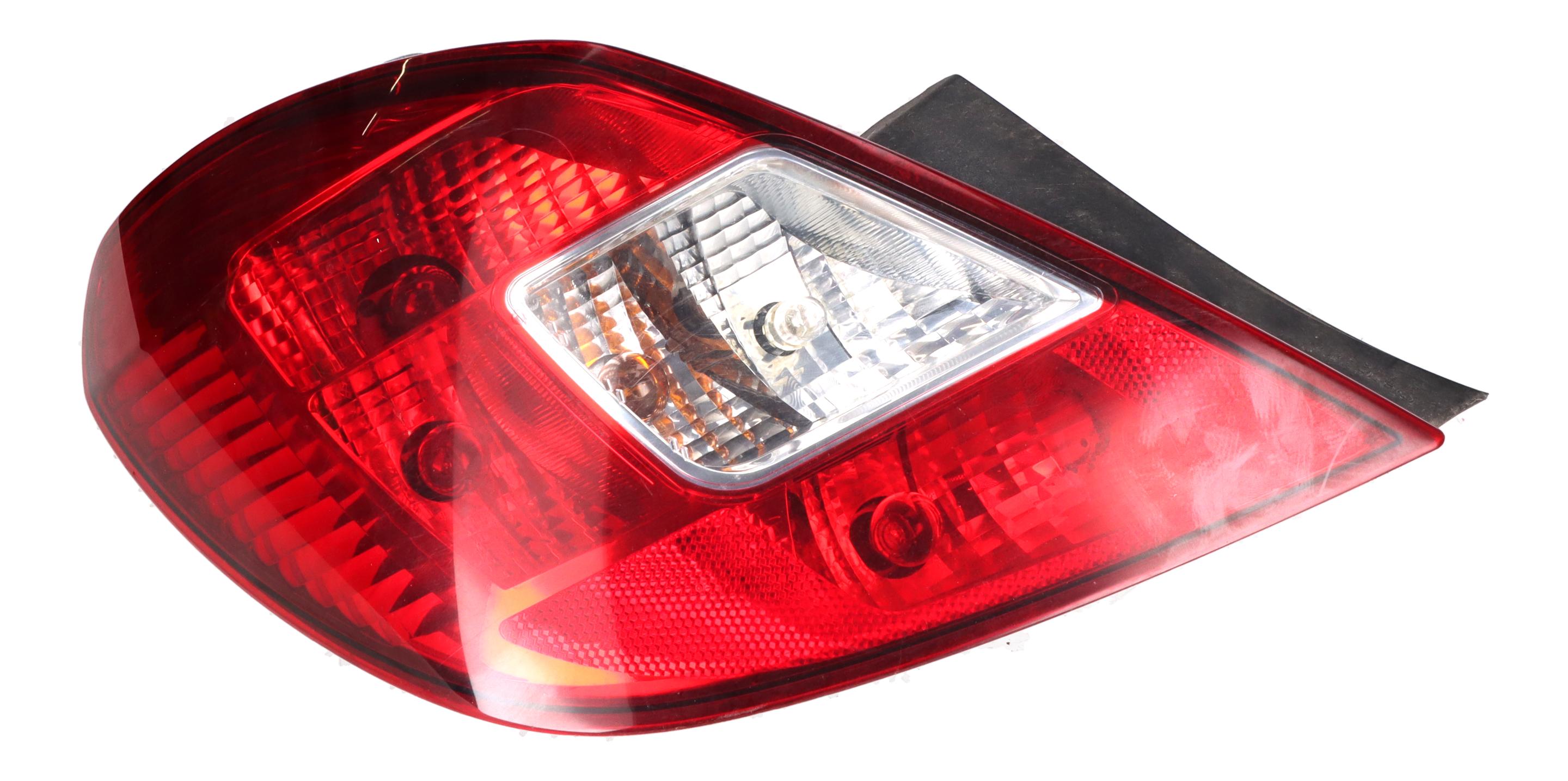 Rückleuchte links OPEL Corsa D (S07) 1.2  51 kW  69 PS (12.2009-08.2014)