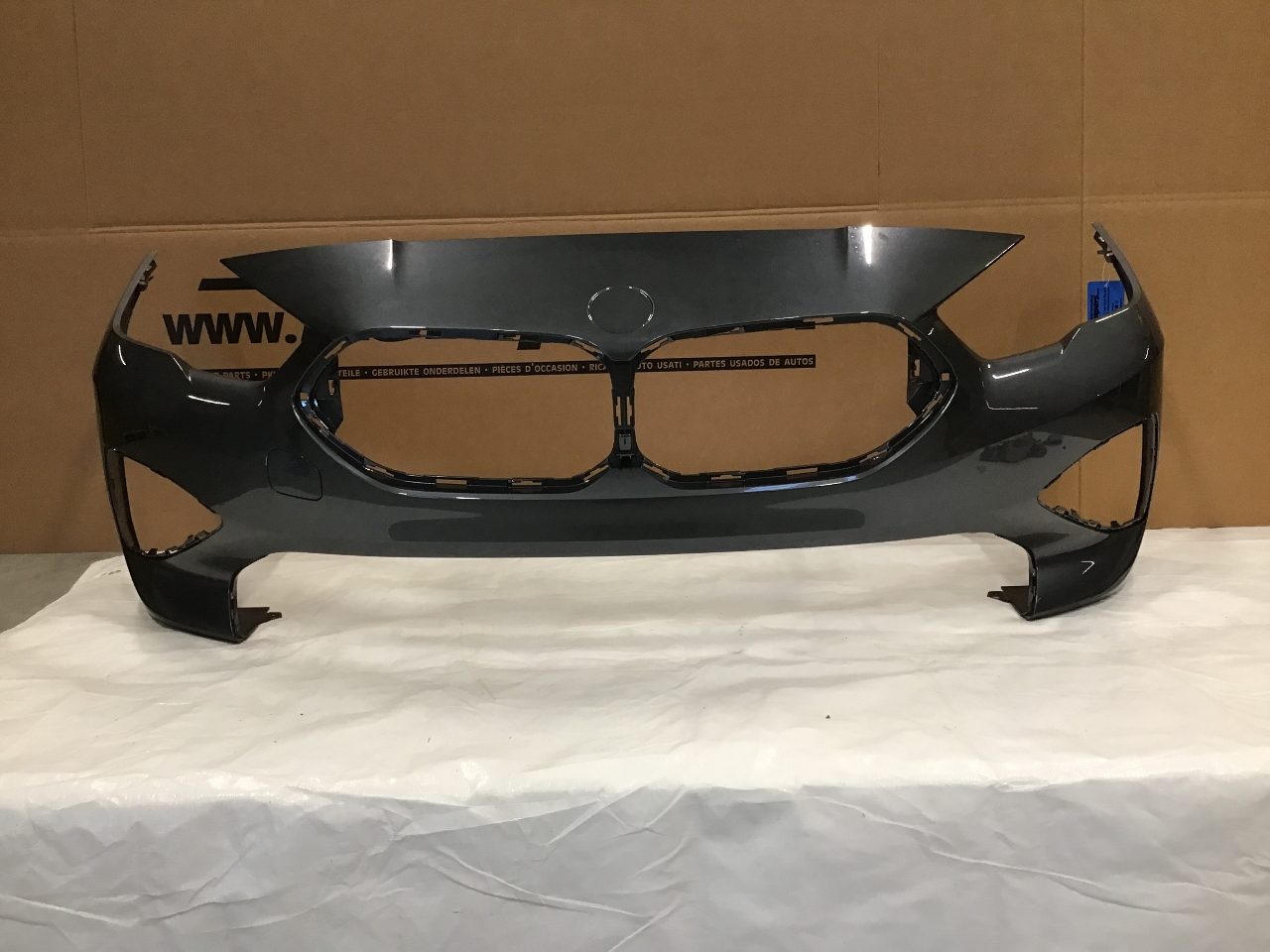 Bumper front BMW 2er Gran Coupe (F44) 220d xDrive  140 kW  190 PS (07.2020-> ) Bumper front BMW 2er Gran Coupe (F44) 220d xDrive  140 kW  190 PS (07.2020-> )