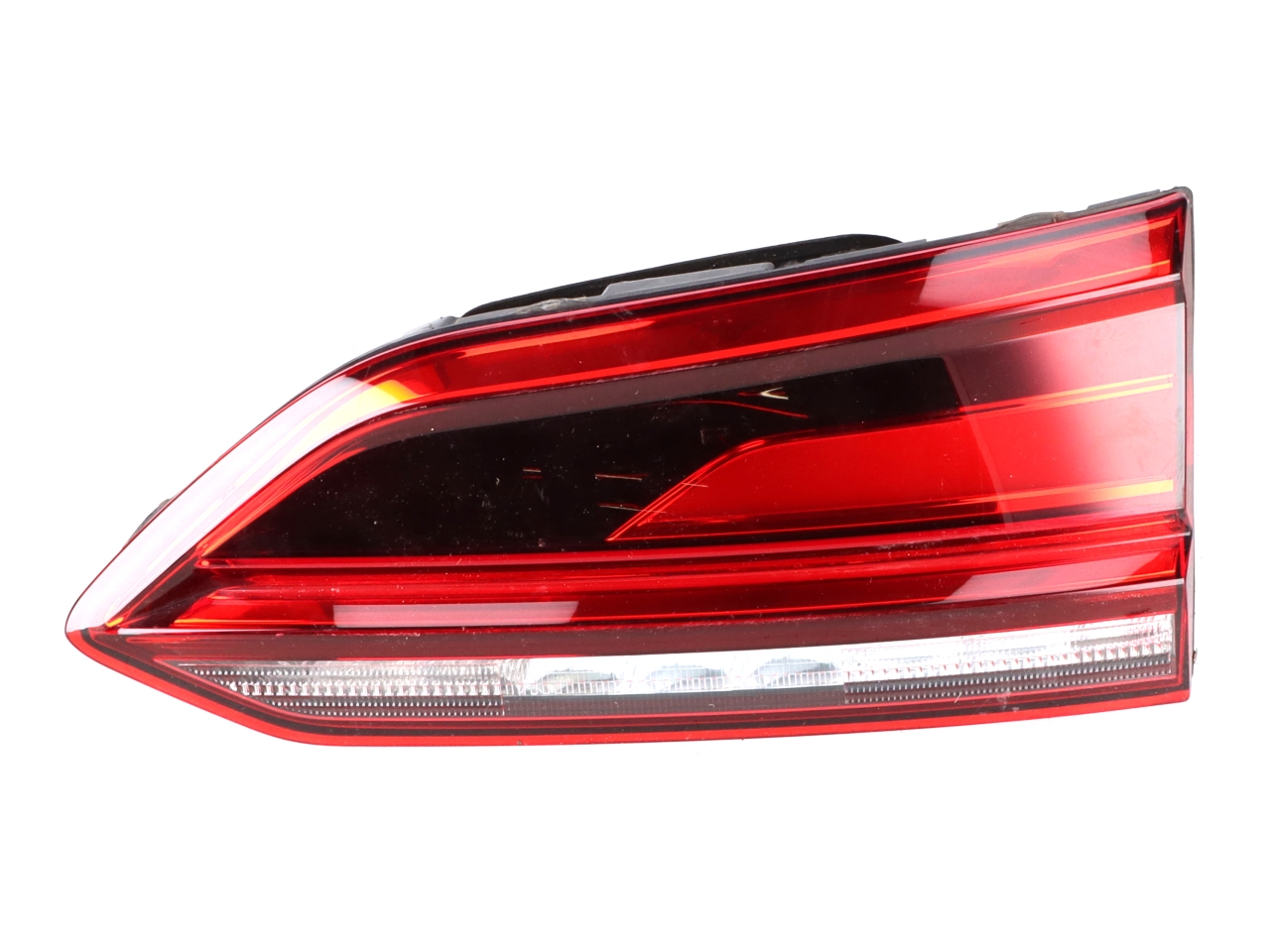 Tail-lamp inside right VW Touareg III (CR7) 3.0 TSI 4motion  250 kW  340 PS (03.2018-> ) Tail-lamp inside right VW Touareg III (CR7) 3.0 TSI 4motion  250 kW  340 PS (03.2018-> )