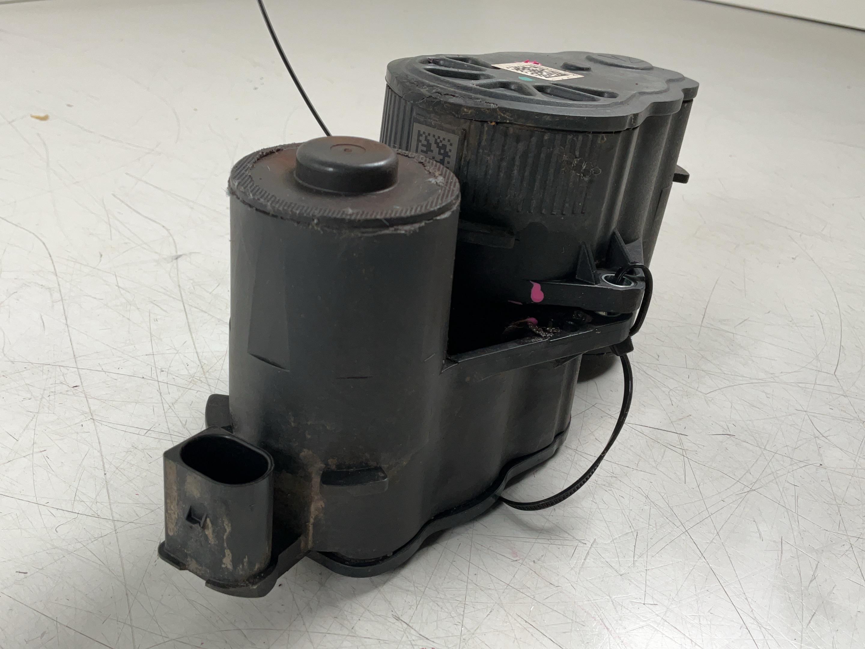 Frein de stationnement MERCEDES-BENZ EQA (H243) EQA 250  140 kW  190 PS (02.2021-> )