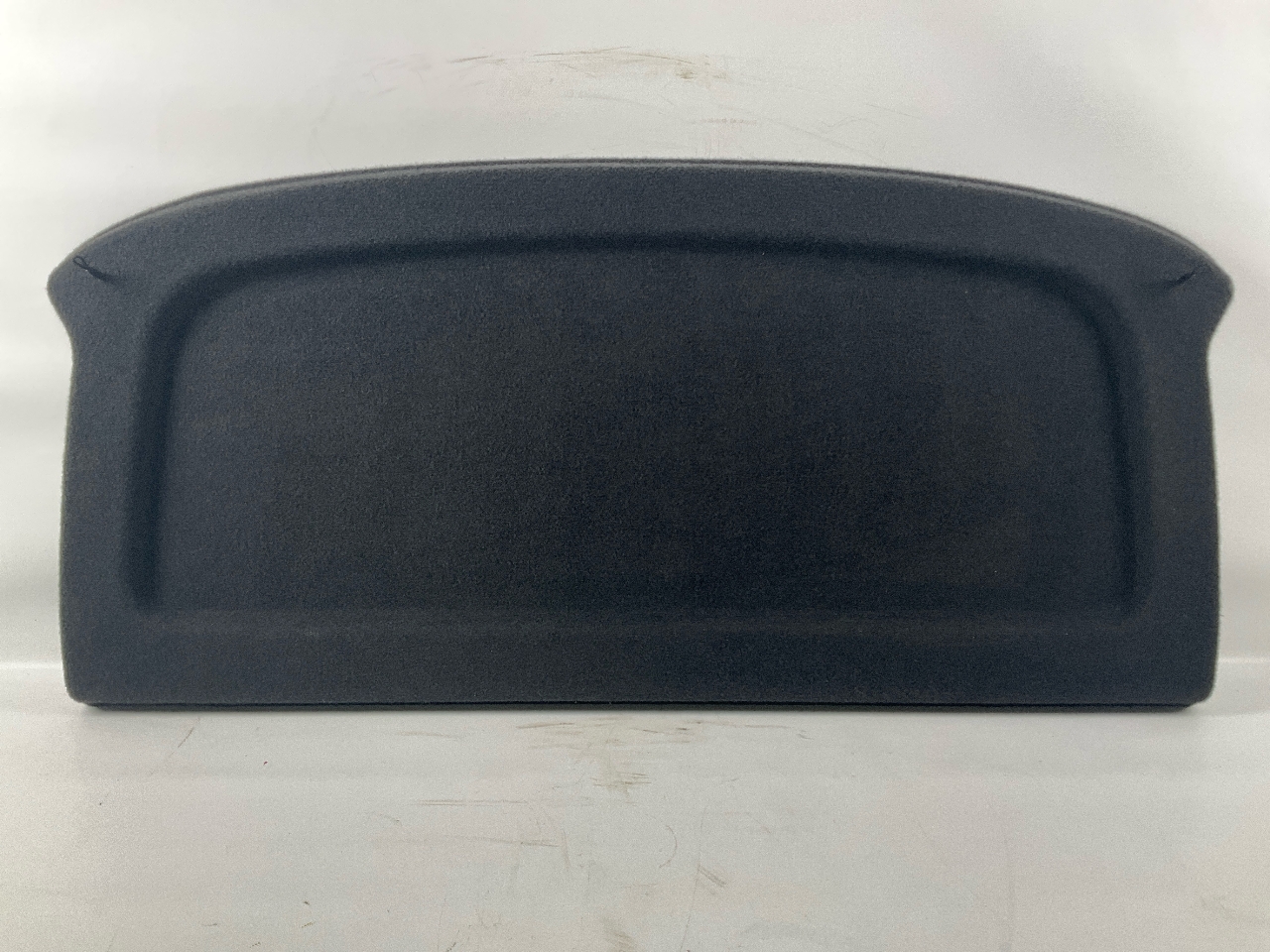 Rear window shelf VW Golf VIII (CD) 2.0 TSI R 4motion  235 kW  320 PS (09.2020-> ) Rear window shelf VW Golf VIII (CD) 2.0 TSI R 4motion  235 kW  320 PS (09.2020-> )