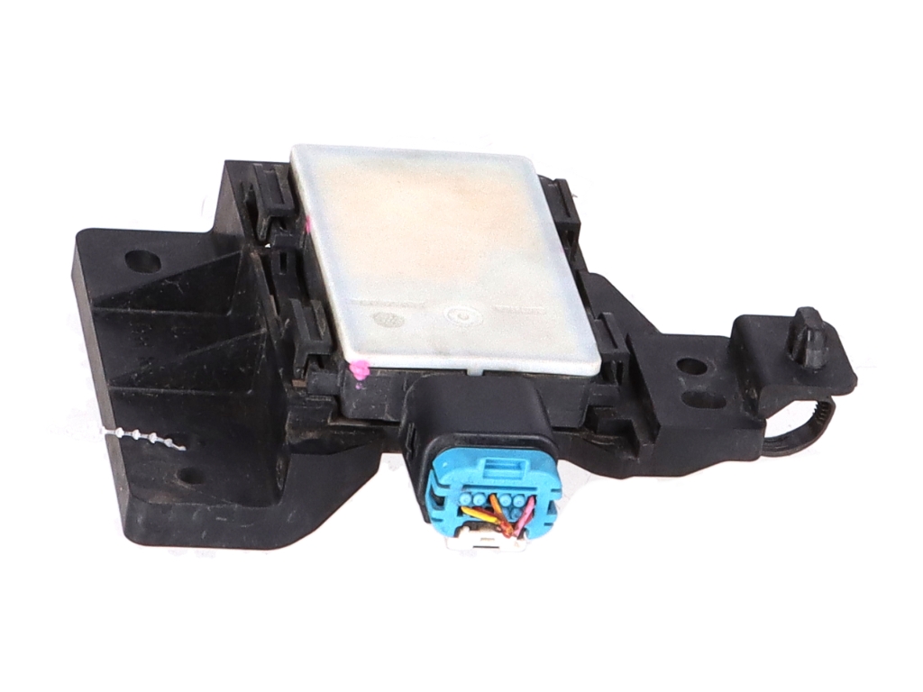 Radarsensor LCA bumper left rear HYUNDAI Staria Bus (US4) 2.2 CRDi  130 kW  177 PS (01.2021-> ) Radarsensor LCA bumper left rear HYUNDAI Staria Bus (US4) 2.2 CRDi  130 kW  177 PS (01.2021-> )