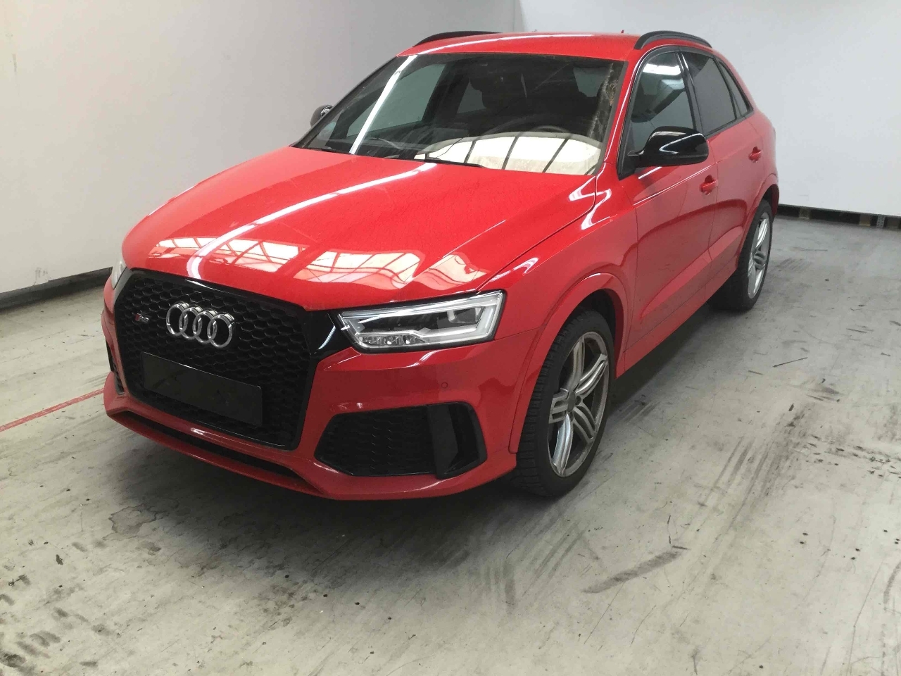 AUDI