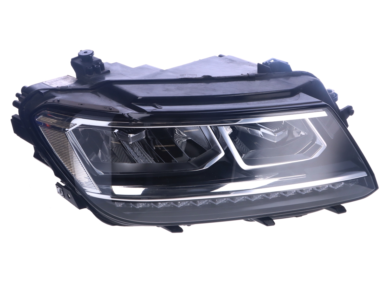 Hauptscheinwerfer rechts VW Tiguan II (AD) 2.0 TDI 4motion  140 kW  190 PS (04.2016-> )