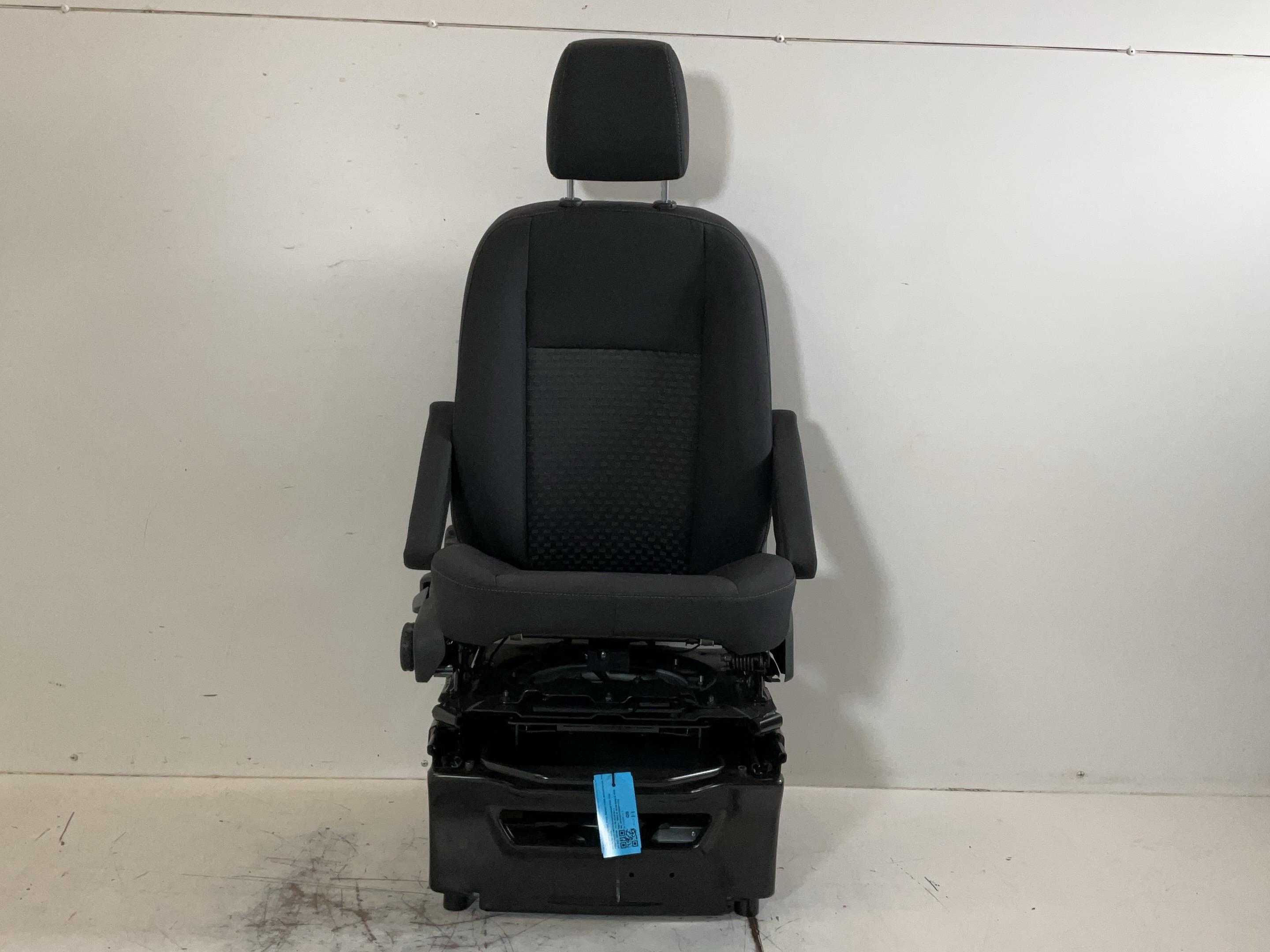 Seat right front FORD Transit V363 Pritsche/Fahrgestell (FED, FFD) 2.0 TDCi  77 kW  105 PS (03.2016-> )