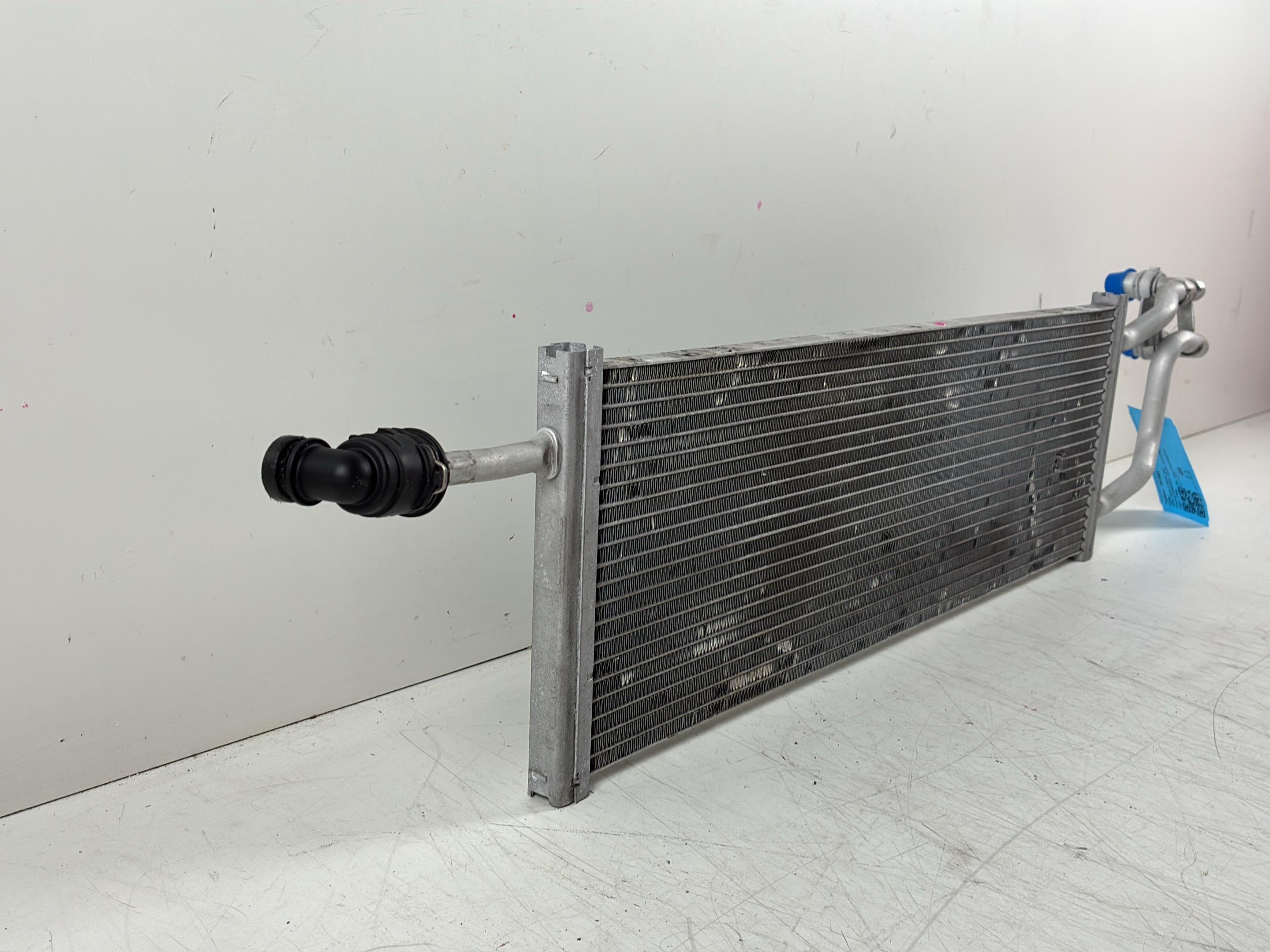 Radiateur OPEL Vivaro C Kasten (K0) VIVARO-E HYDROGEN  100 kW  136 PS (08.2022-> )