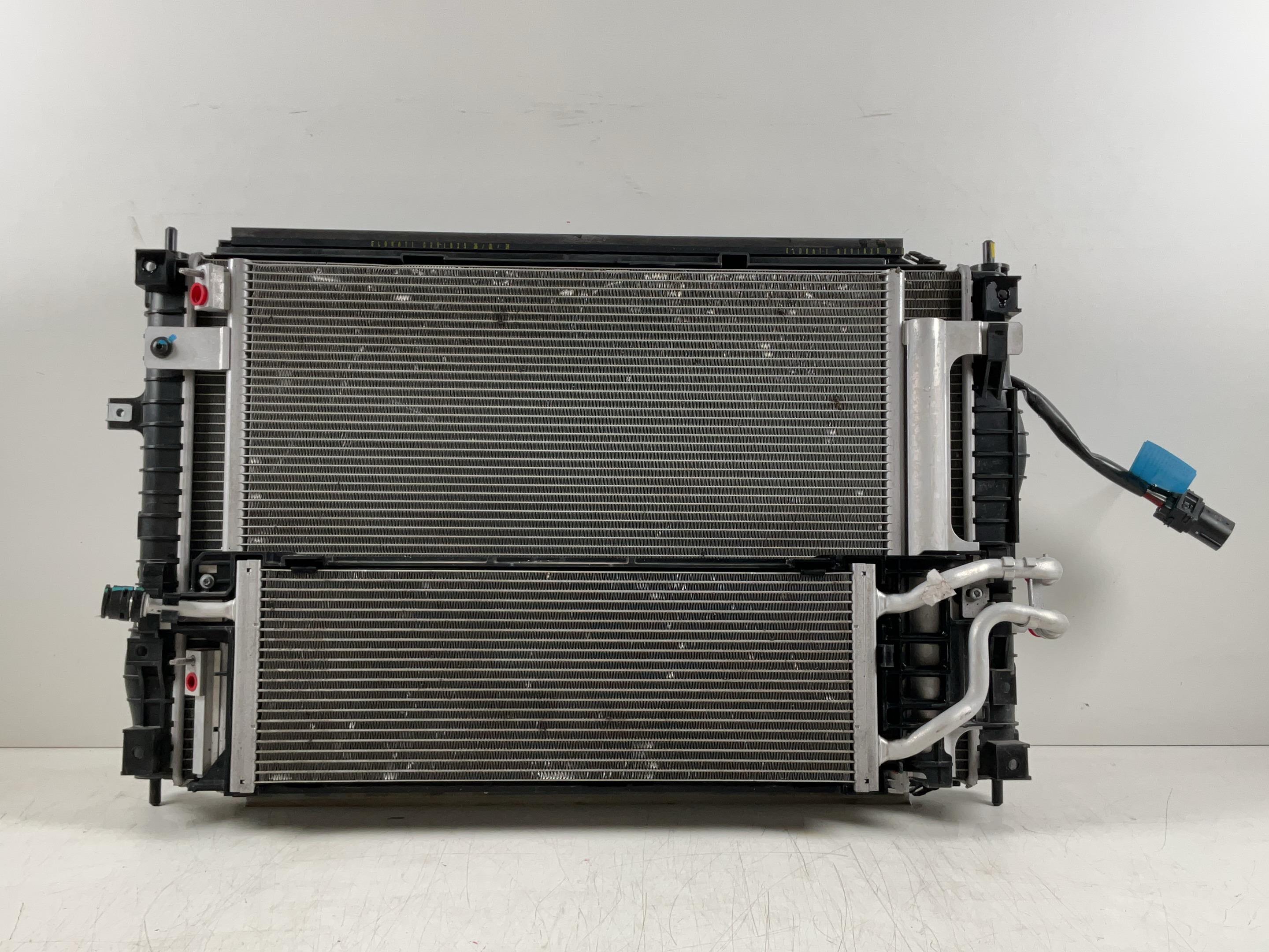 Kühlerpaket ohne Schlossträger PEUGEOT Expert III Kasten (V) E-Expert Hydrogen  100 kW  136 PS (10.2024-> )