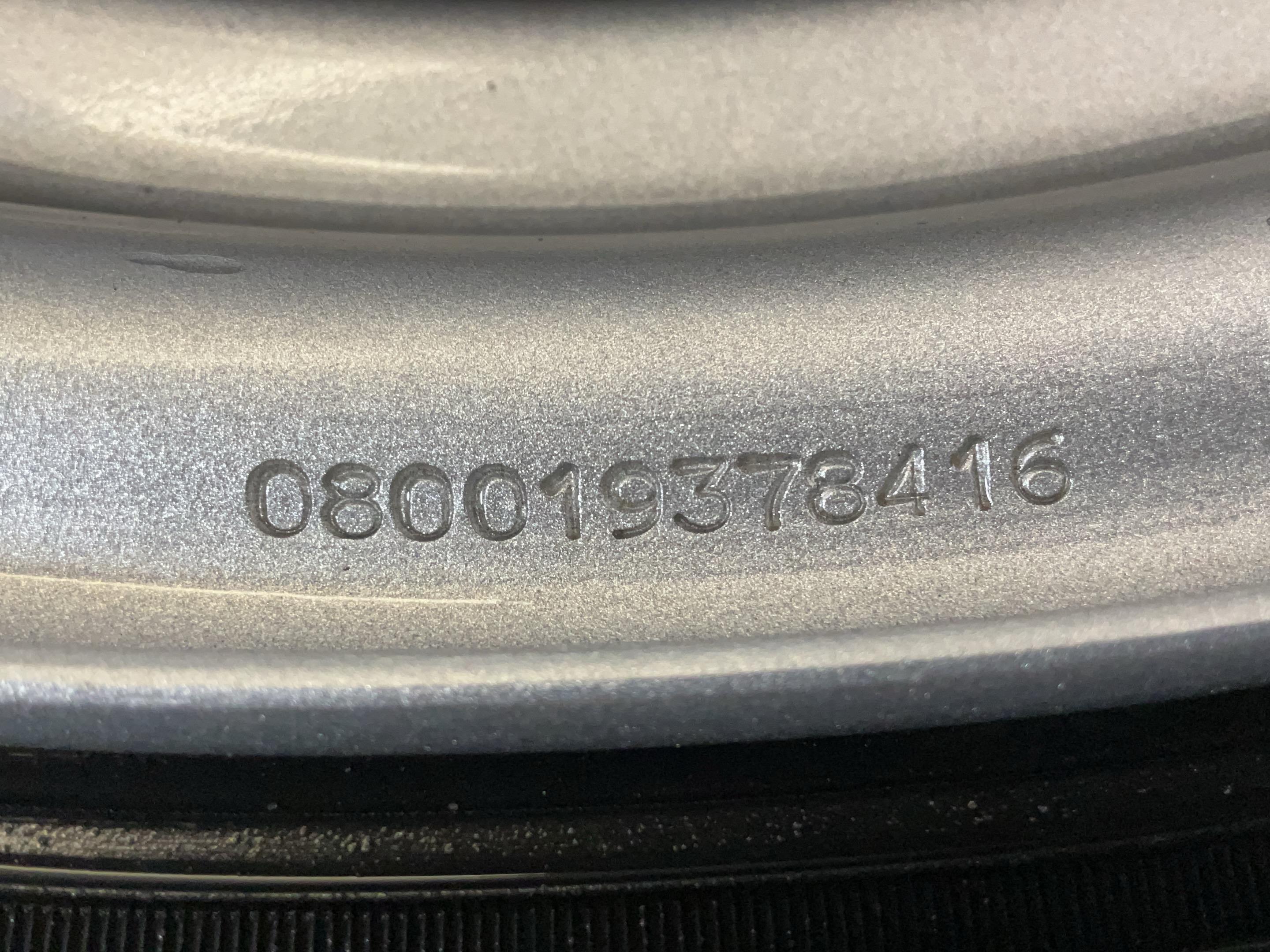 Entire wheel PEUGEOT Expert III Kasten (V) E-Expert Hydrogen  100 kW  136 PS (10.2024-> )