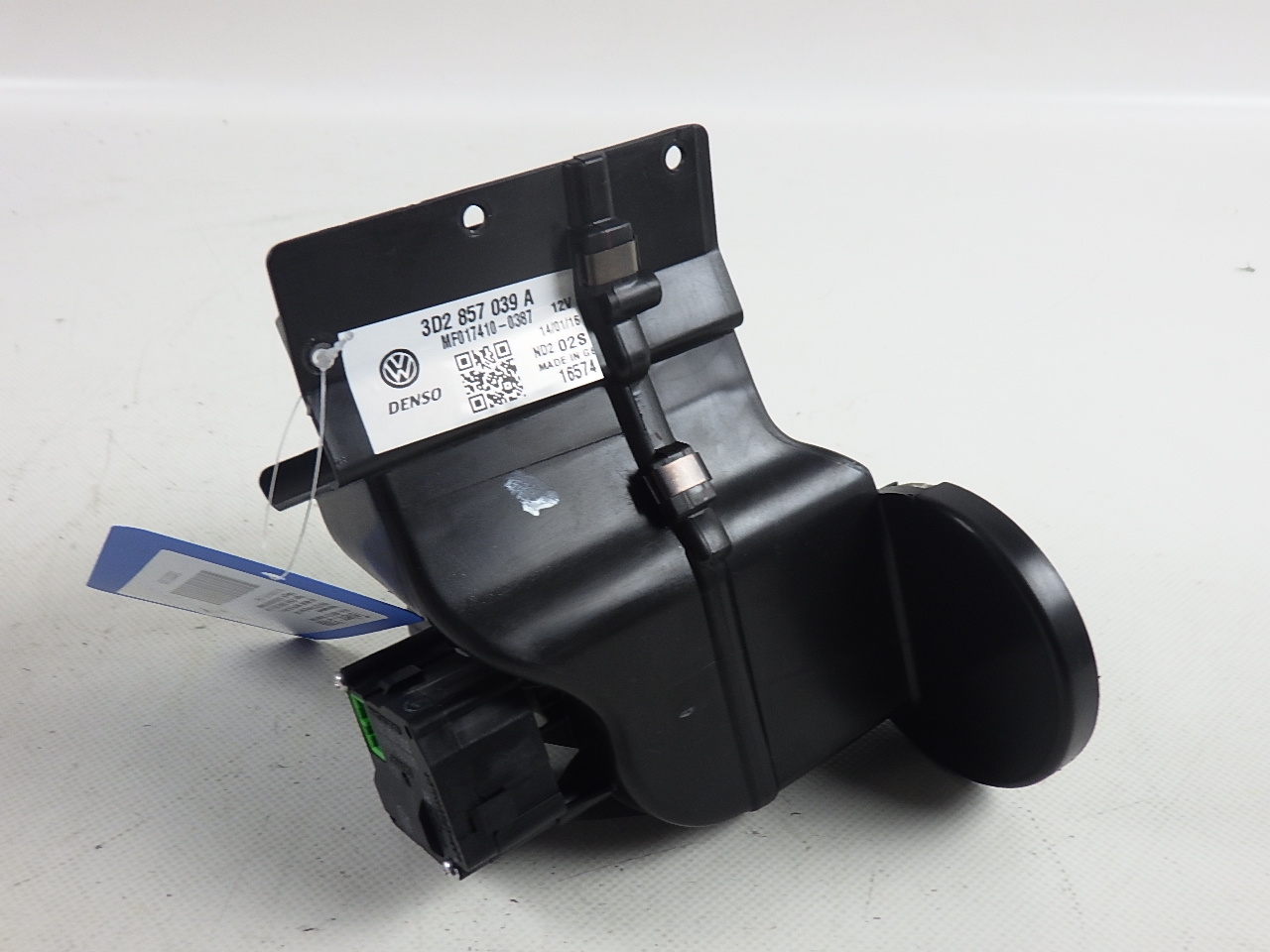 Canal de chauffage BENTLEY Flying Spur (4W) 6.0  460 kW  626 PS (03.2013-> ) Canal de chauffage BENTLEY Flying Spur (4W) 6.0  460 kW  626 PS (03.2013-> )