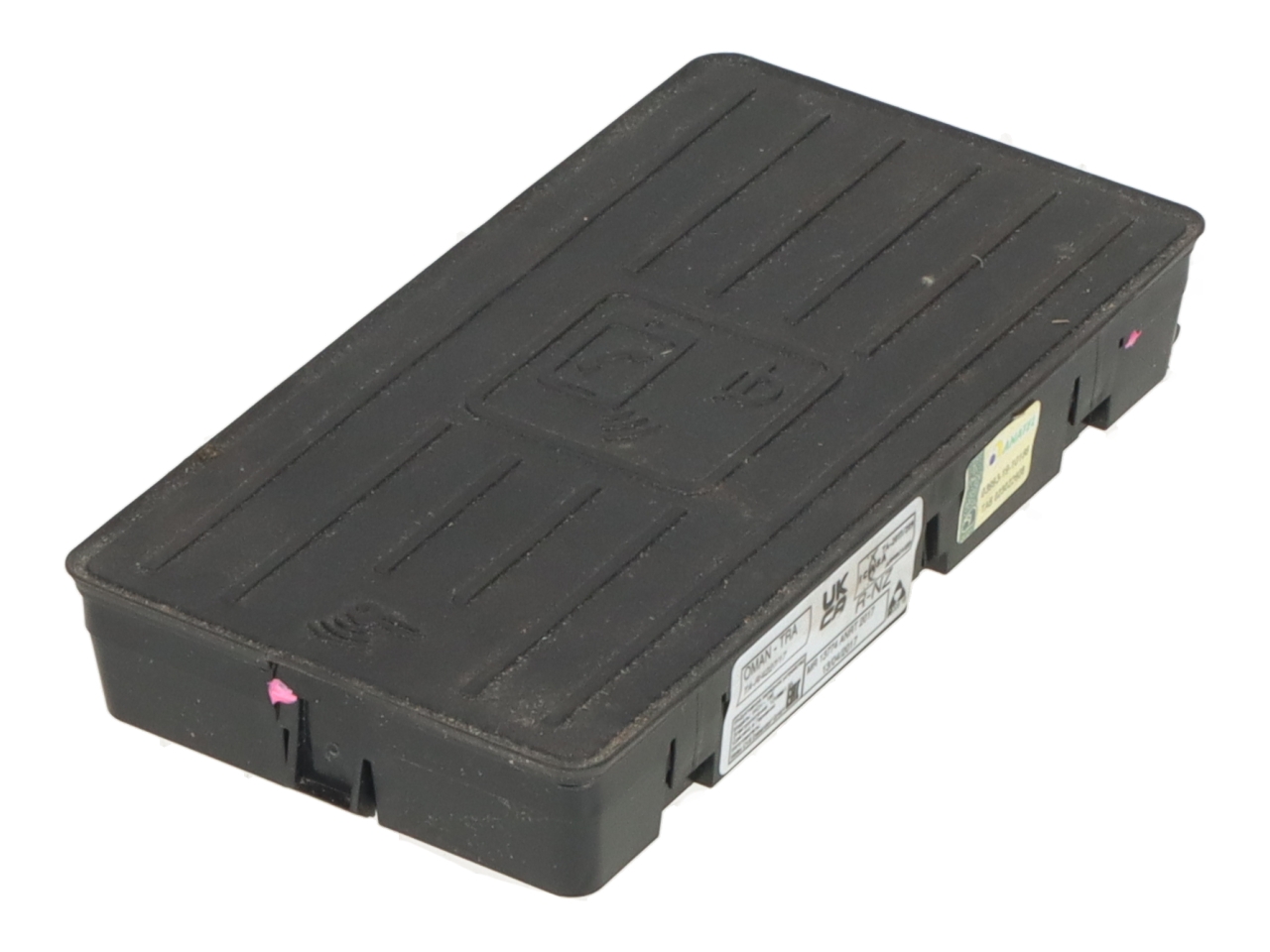 Station de recharge sans fil AUDI A4 Avant (8W, B9) 40 TDI Mild Hybrid quattro  150 kW  204 PS (05.2020-> ) Station de recharge sans fil AUDI A4 Avant (8W, B9) 40 TDI Mild Hybrid quattro  150 kW  204 PS (05.2020-> )