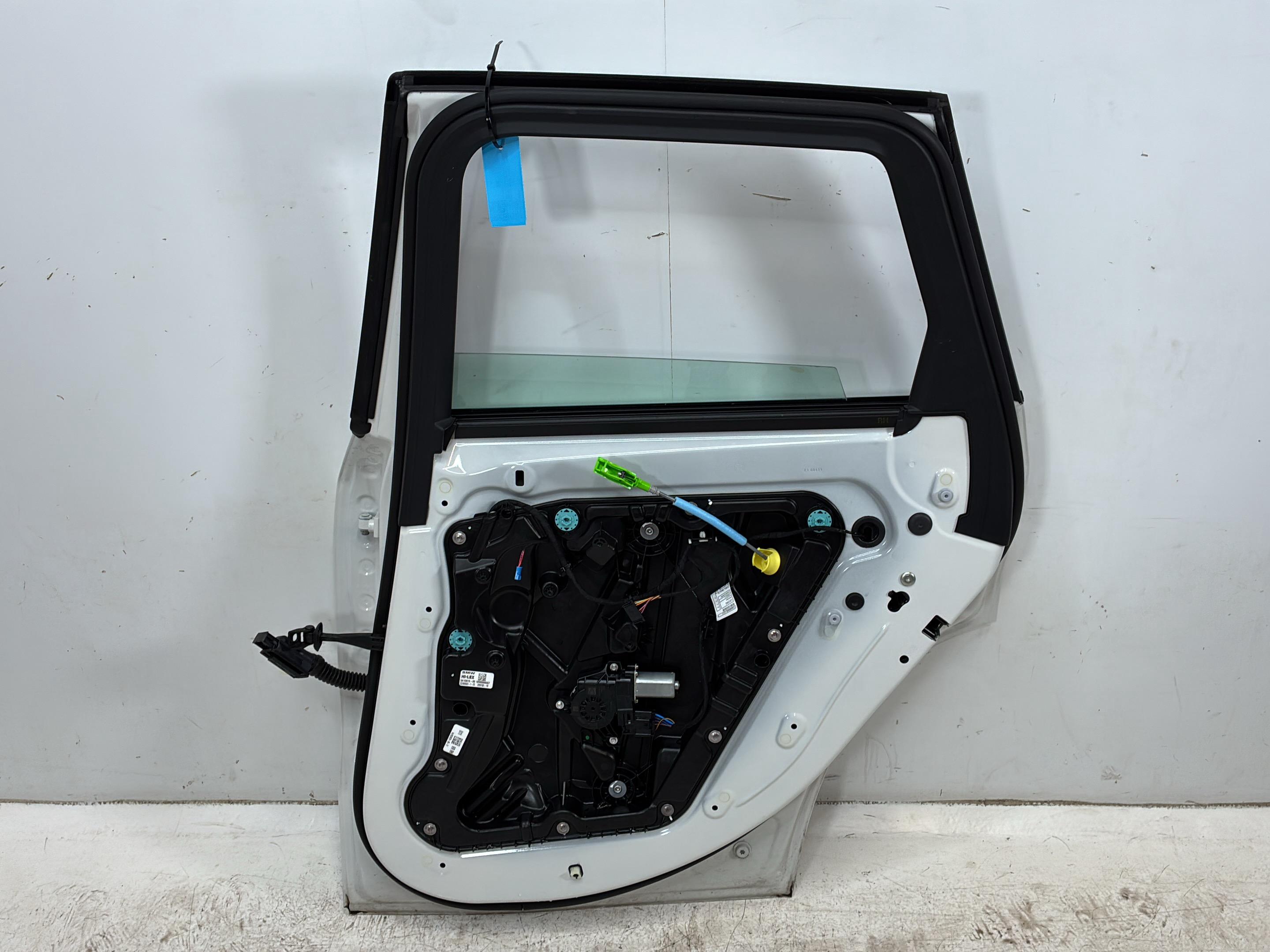 Door right rear BMW X1 (U11) xDrive 25e Plug-in-Hybrid  180 kW  245 PS (07.2022-> )
