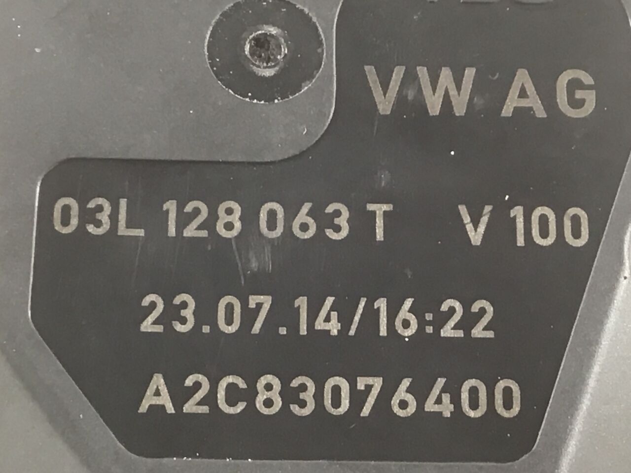 Throttle valve VW CC (35) 2.0 TDI  103 kW  140 PS (11.2011-12.2016)