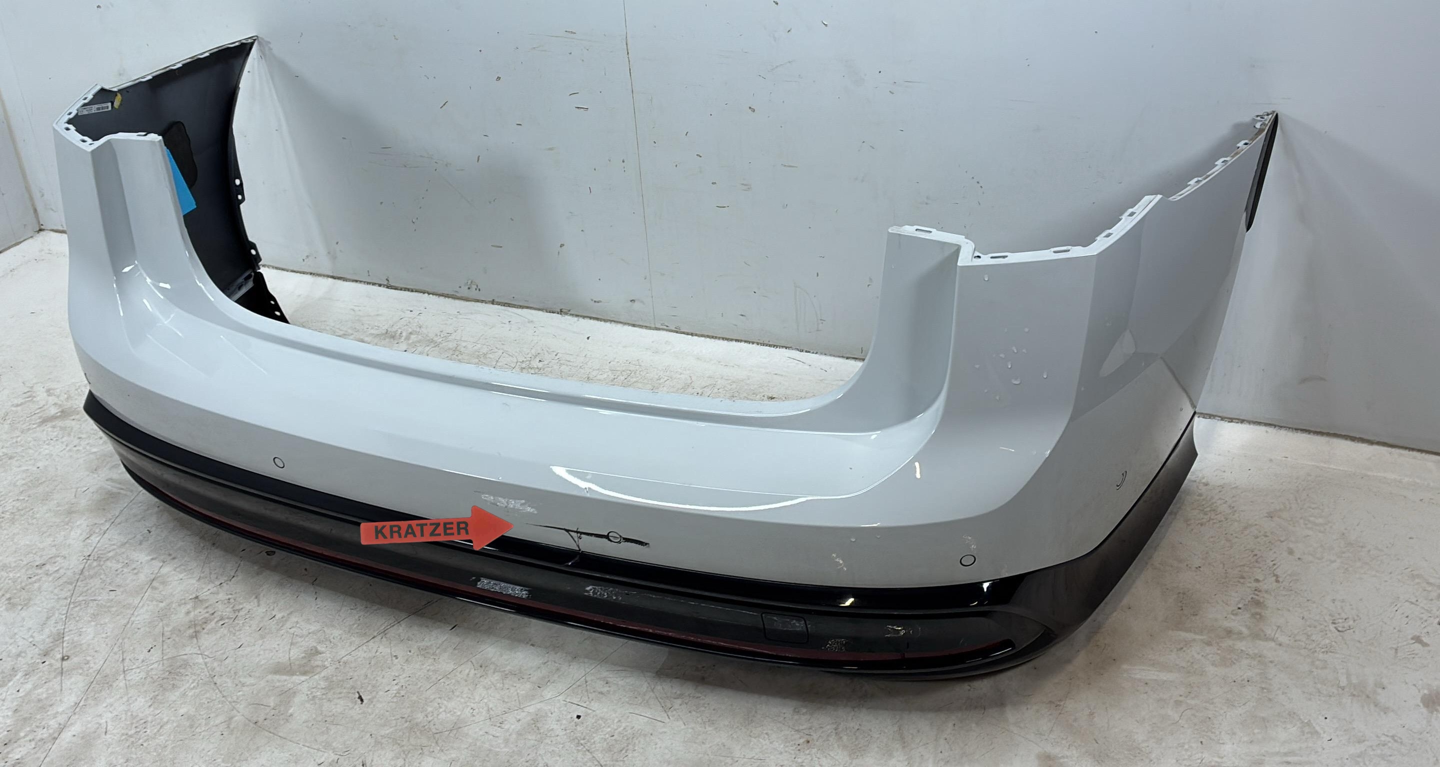 Bara de protecție față spate VW ID.7 (ED2) Pro  210 kW  286 PS (06.2023-> )