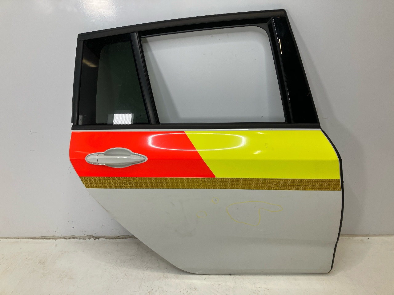 Porte arrière droit BMW 2er Gran Tourer (F46) 220d xDrive  140 kW  190 PS (03.2015-02.2018)