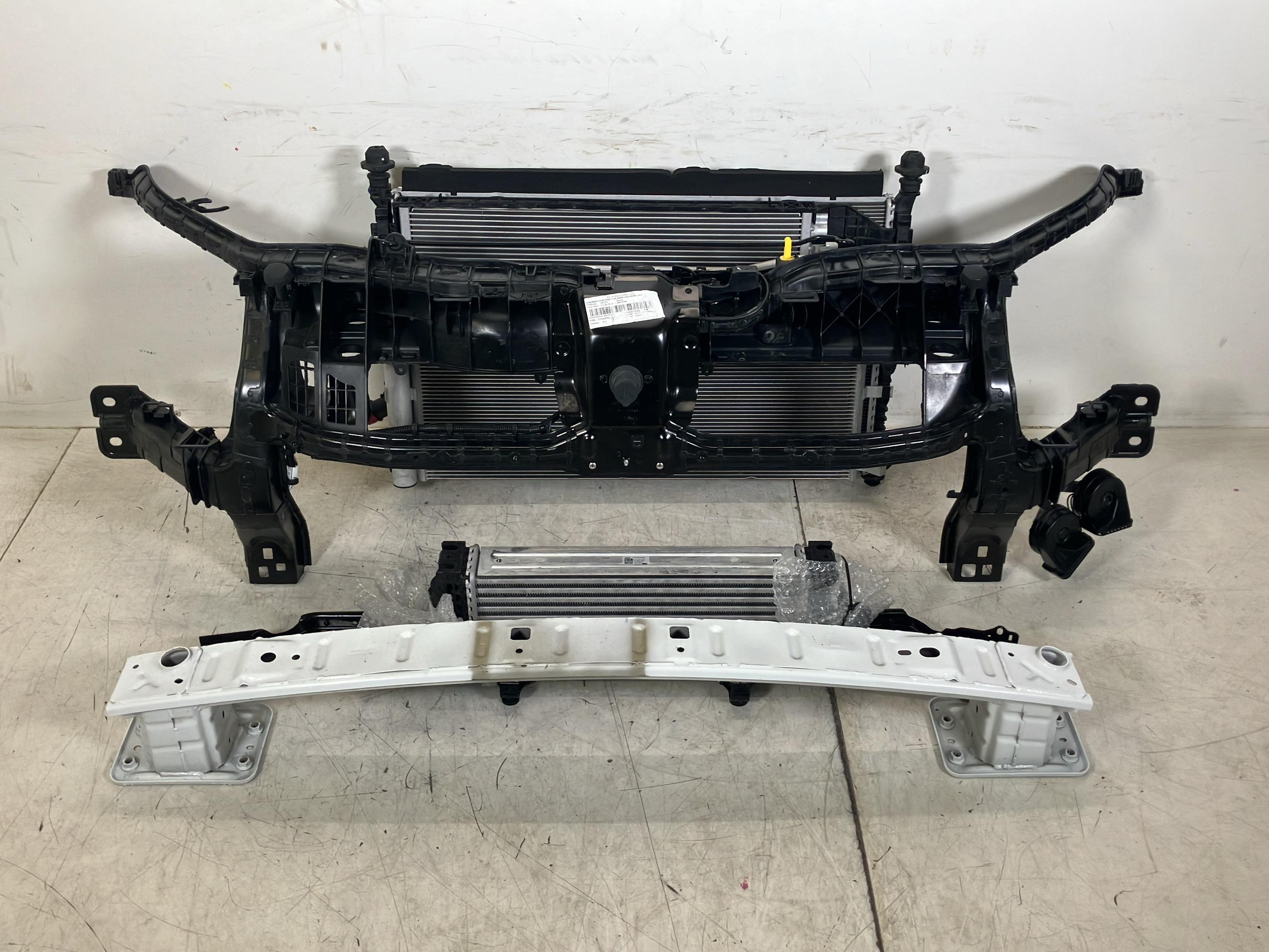 Pachet radiator cu bara de protecție FORD Transit V363 Bus (FAD, FBD) 2.0 EcoBlue  121 kW  165 PS (07.2023-> )