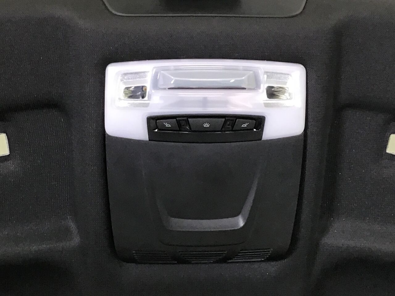 Sky interior TOYOTA Supra (DB) 3.0 GR  250 kW  340 PS (03.2019-> )