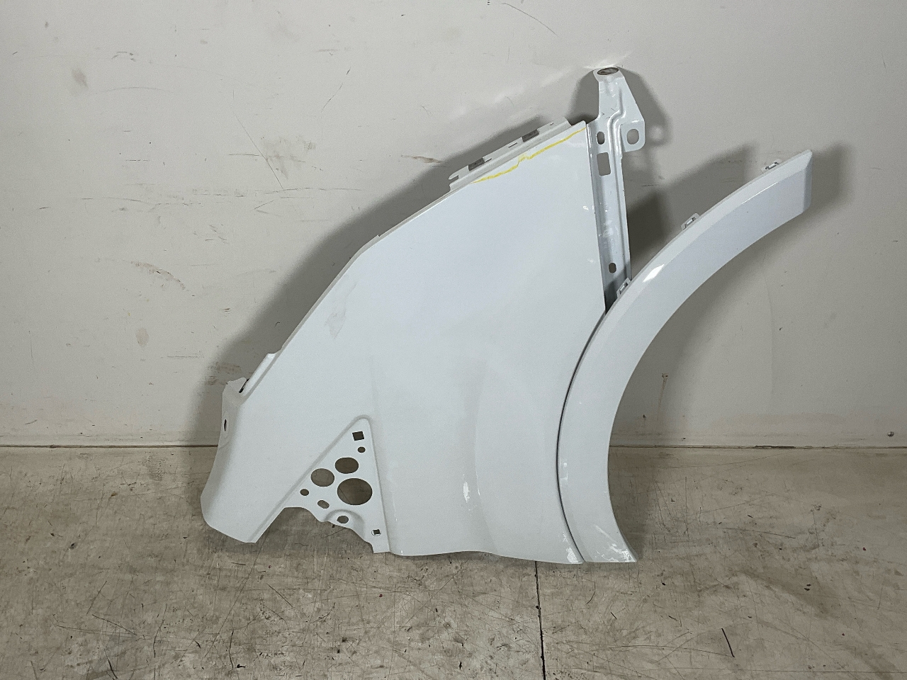 Aile avant droit FORD Transit V363 Pritsche/Fahrgestell (FED, FFD) 2.0 TDCi  125 kW  170 PS (03.2016-> )