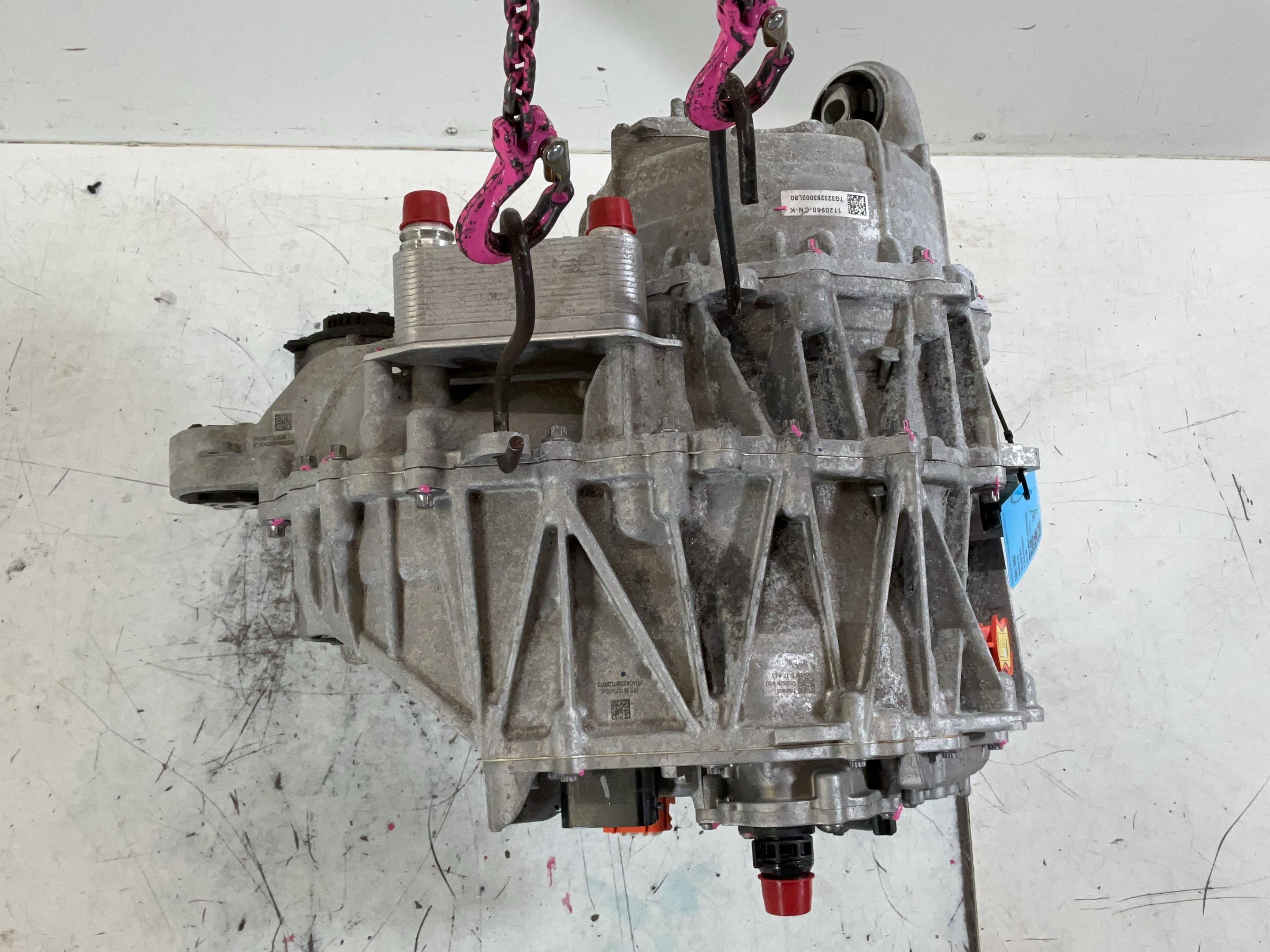 Elektromotor voorkant TESLA Model 3 (5YJ3) EV  350 kW  476 PS (06.2019-> )