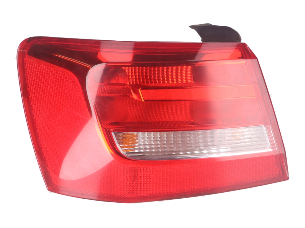 Feu arrière extérieur gauche AUDI A6 Avant (4G, C7) 2.0 TDI  130 kW  177 PS (05.2011-09.2018) Feu arrière extérieur gauche AUDI A6 Avant (4G, C7) 2.0 TDI  130 kW  177 PS (05.2011-09.2018)