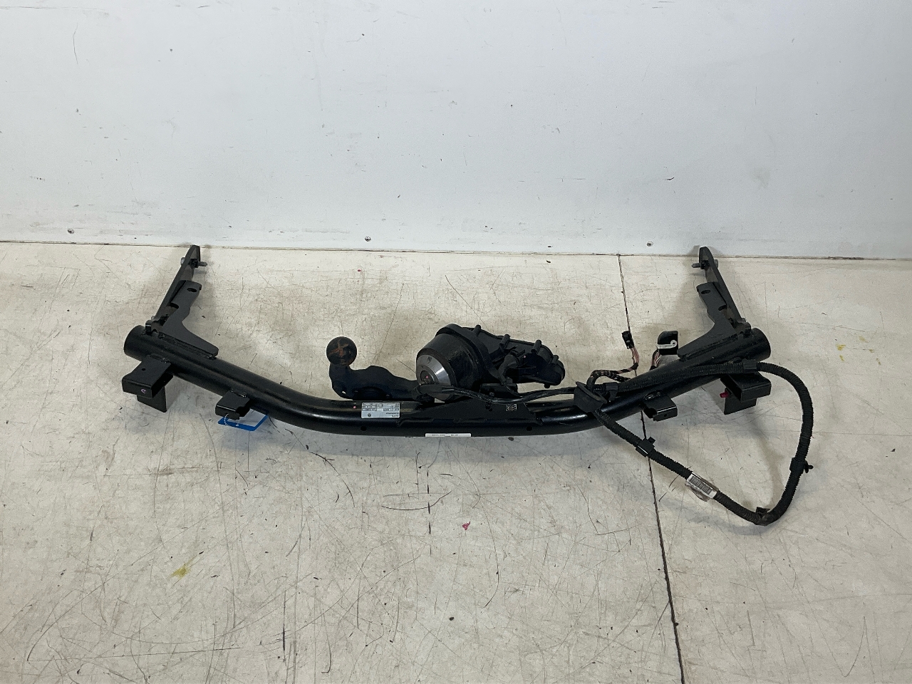 Trailer coupling VW Golf VIII Variant (CG) 2.0 TSI 4motion  140 kW  190 PS (07.2021-> )