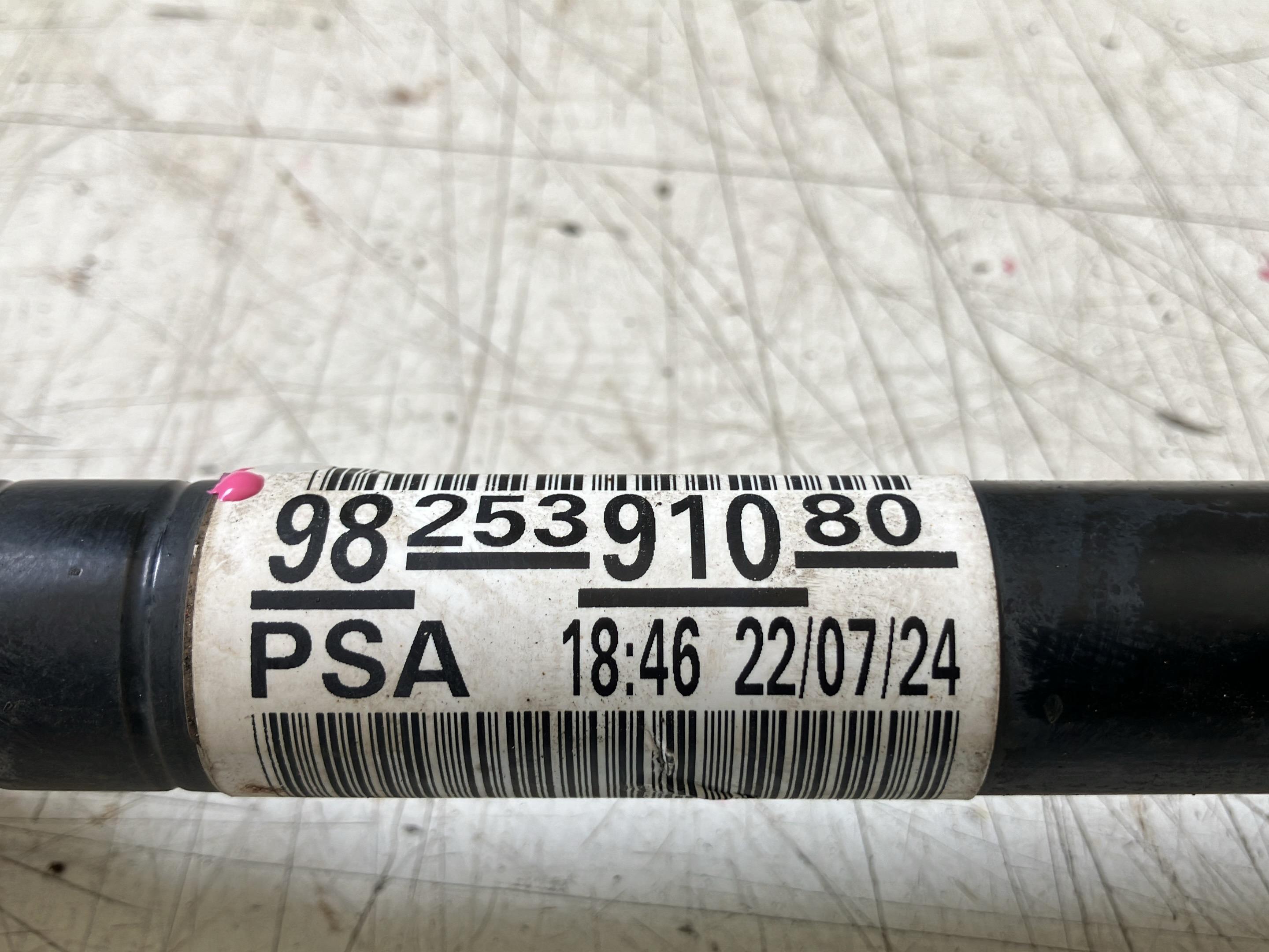 Aandrijfas linksvoor OPEL Corsa F (P2JO) 1.2  74 kW  101 PS (07.2019-> )