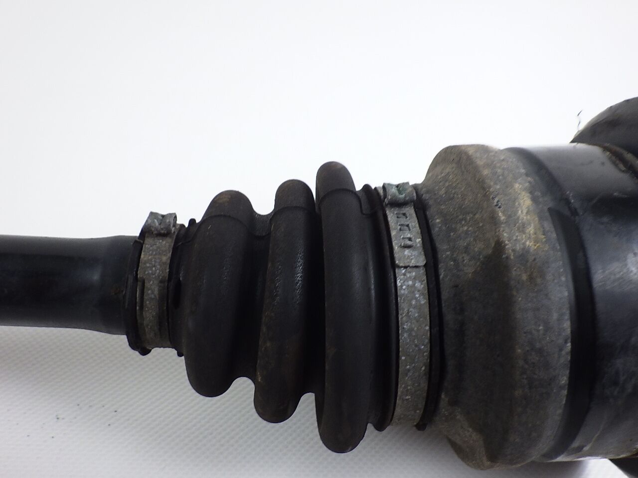 Drive shaft right rear BMW 2er Cabriolet (F23) 220d  140 kW  190 PS (03.2014-> )
