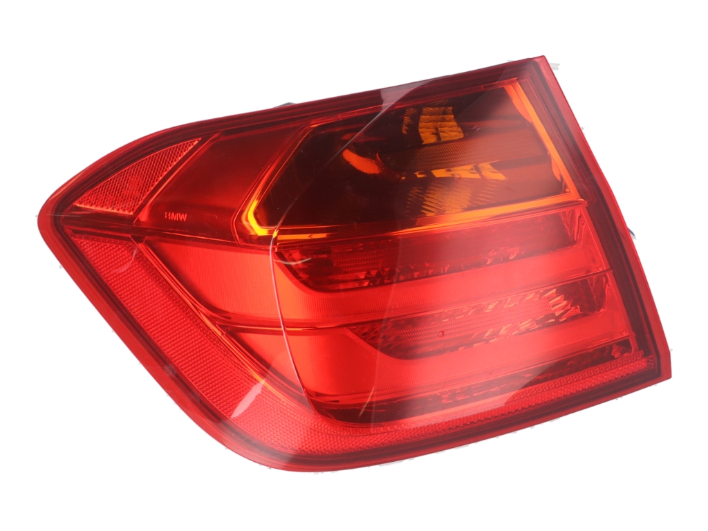 Achterlicht links buiten BMW 3er (F30, F80) 320d  120 kW  163 PS (04.2011-10.2018)
