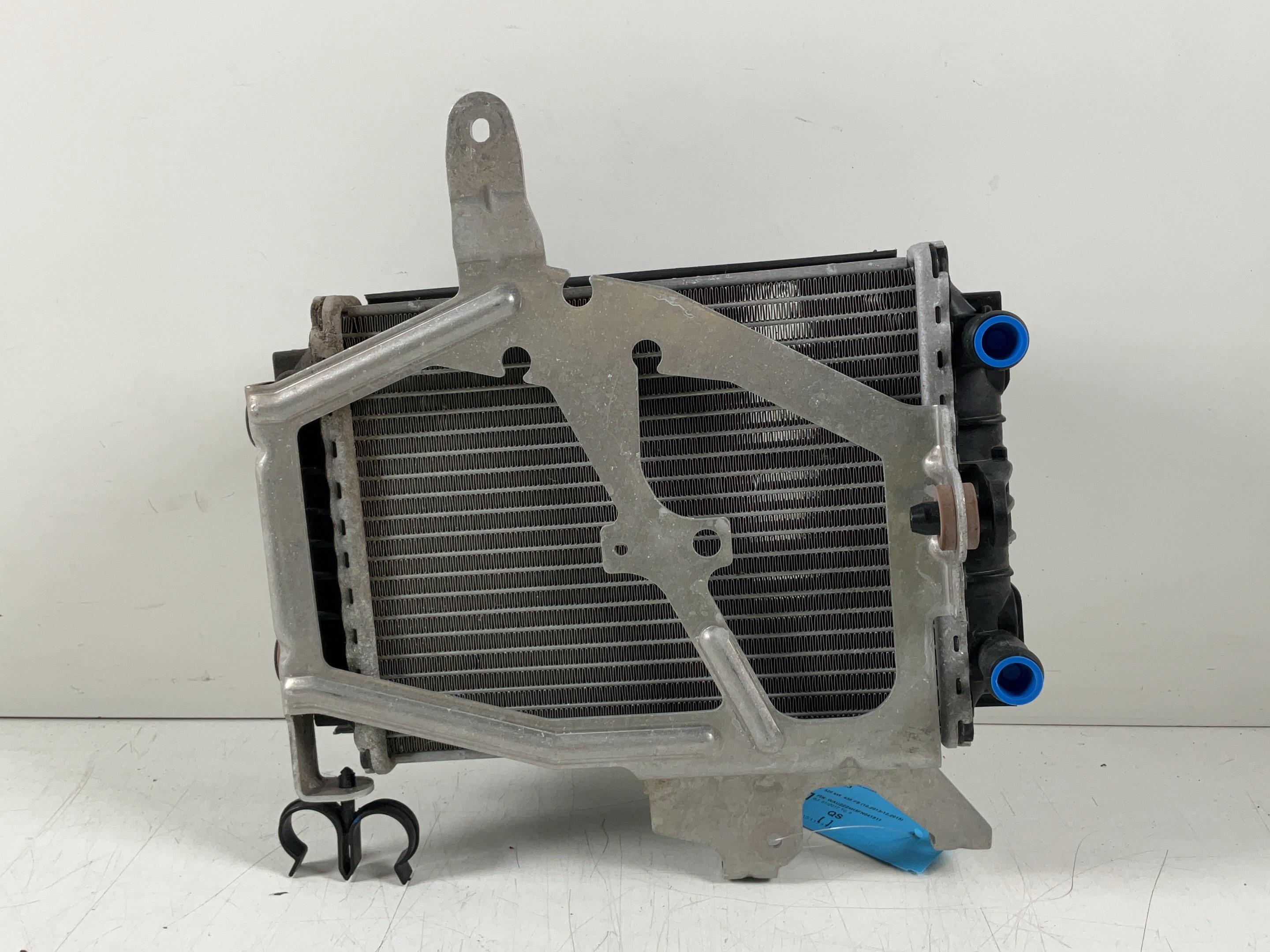 Additional cooler AUDI A8 (4H) 4.0 TFSI quattro  320 kW  435 PS (10.2013-12.2015)