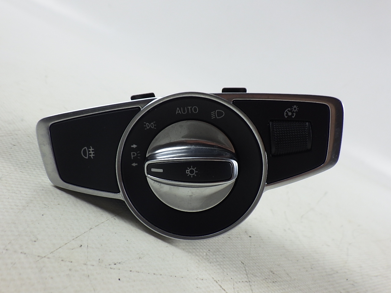 Switch for headlight MERCEDES-BENZ C-Klasse Coupe (C205) AMG C 63 S  375 kW  510 PS (02.2016-> )