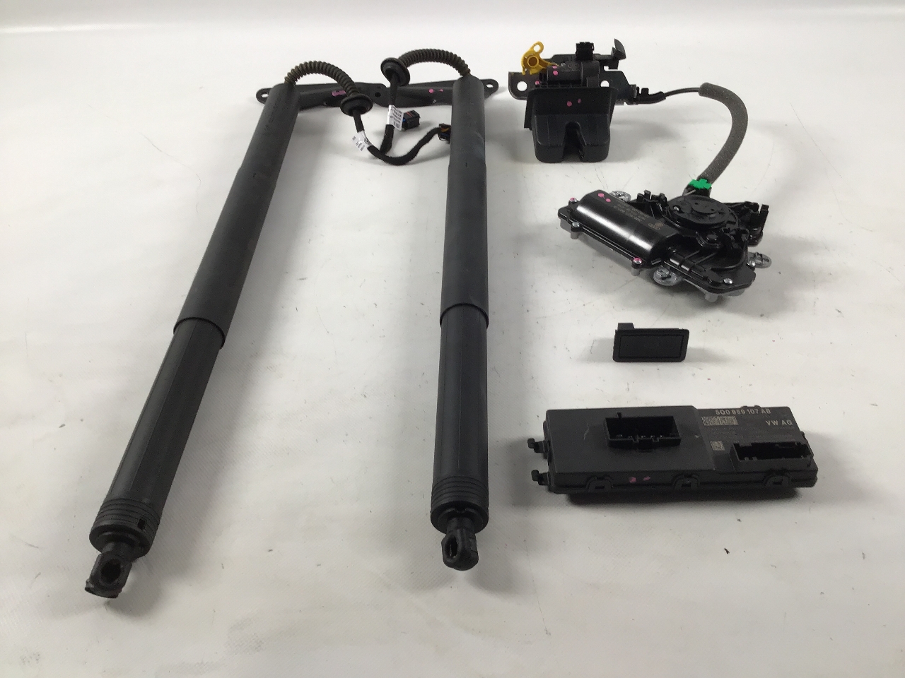 Set pentru hayon electric VW Arteon (3H) 2.0 TSI 4motion  200 kW  272 PS (09.2018-> )