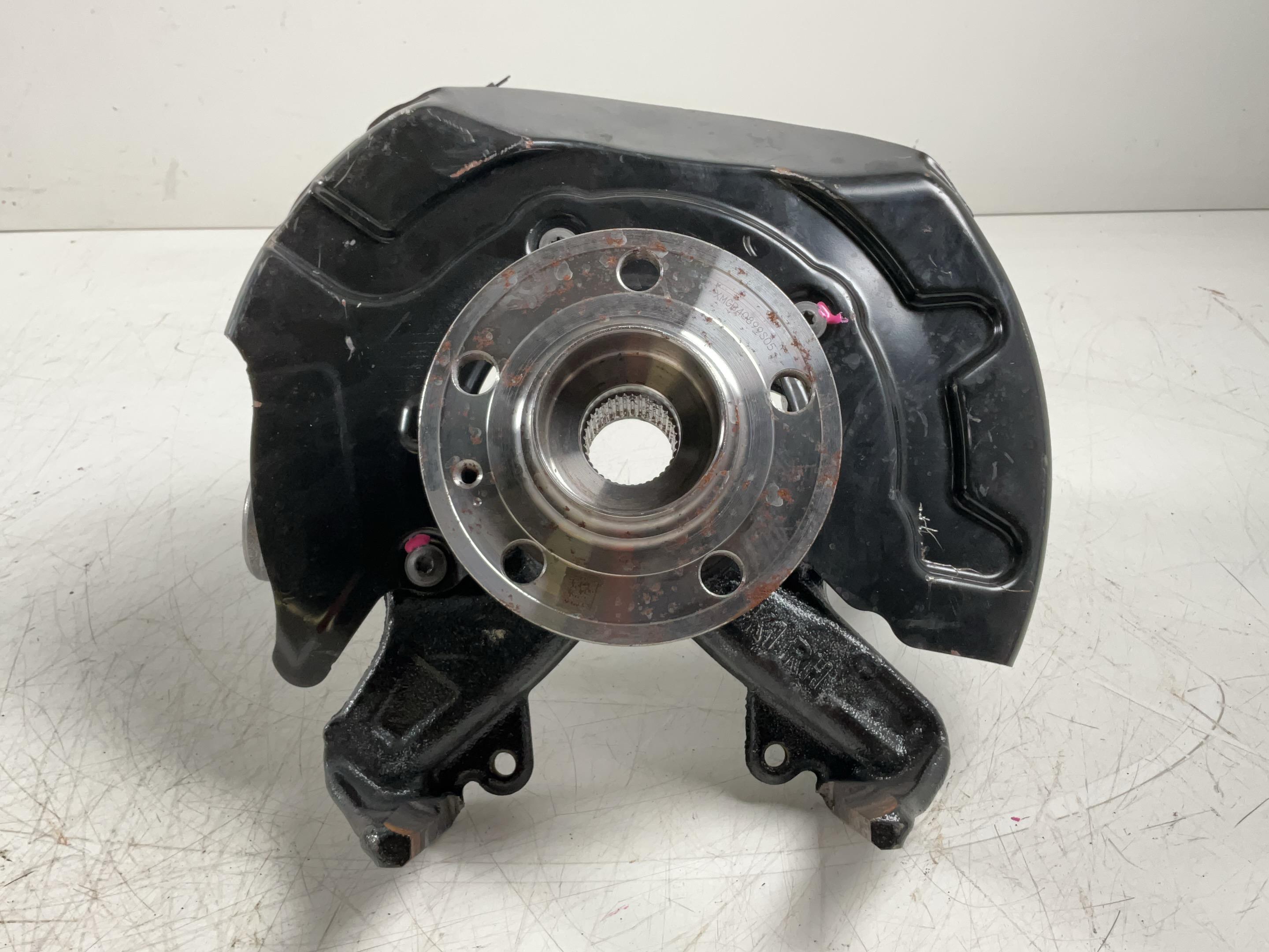 Axle stub VW T-Cross (C11) 1.0 TSI  85 kW  116 PS (12.2018-> )